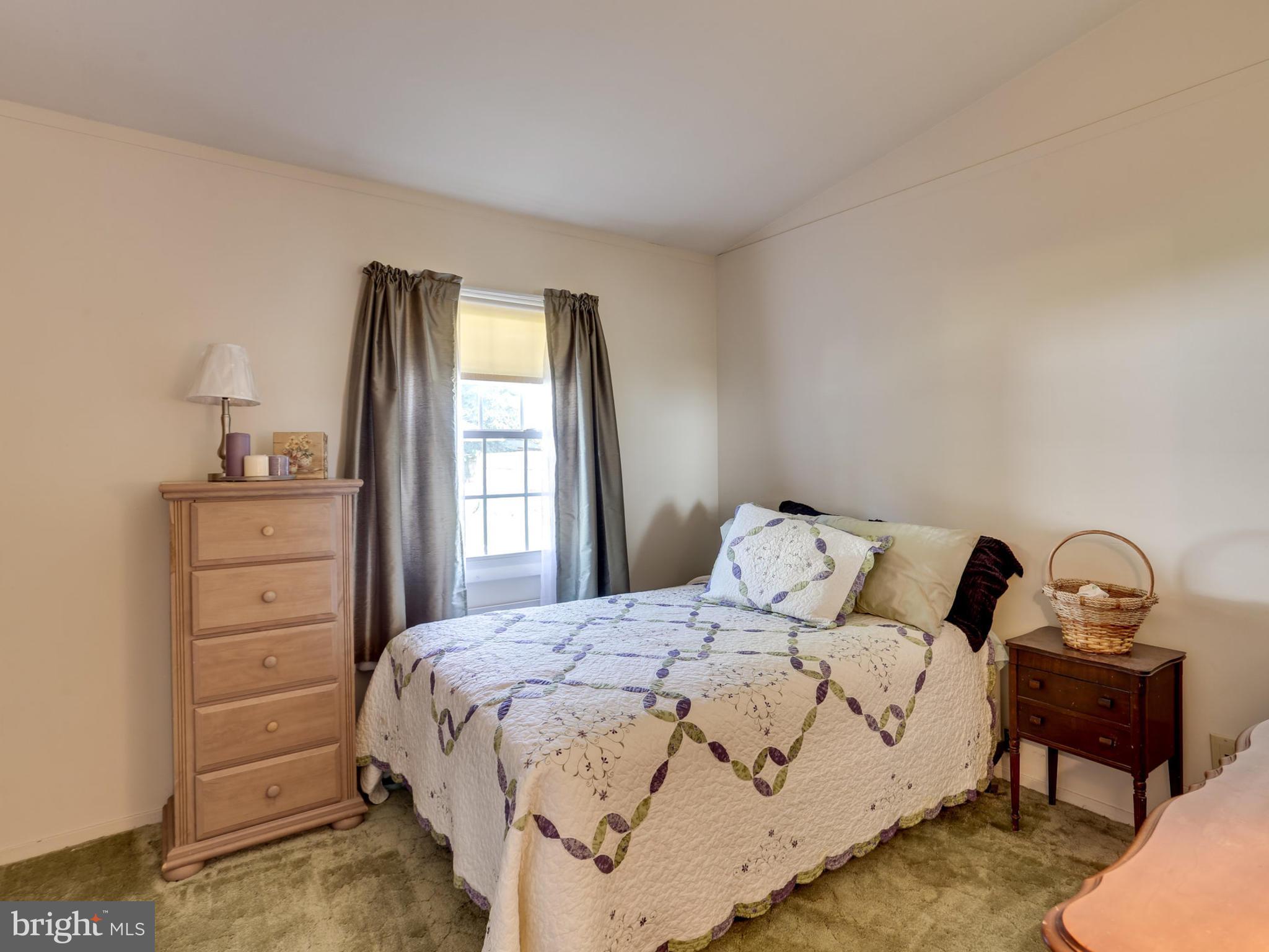 BELMONT - Residential