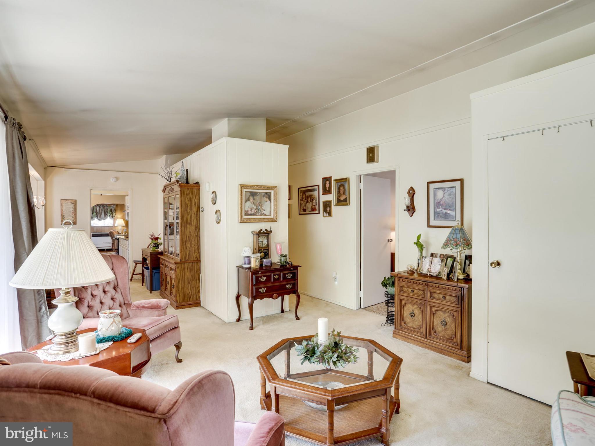 BELMONT - Residential