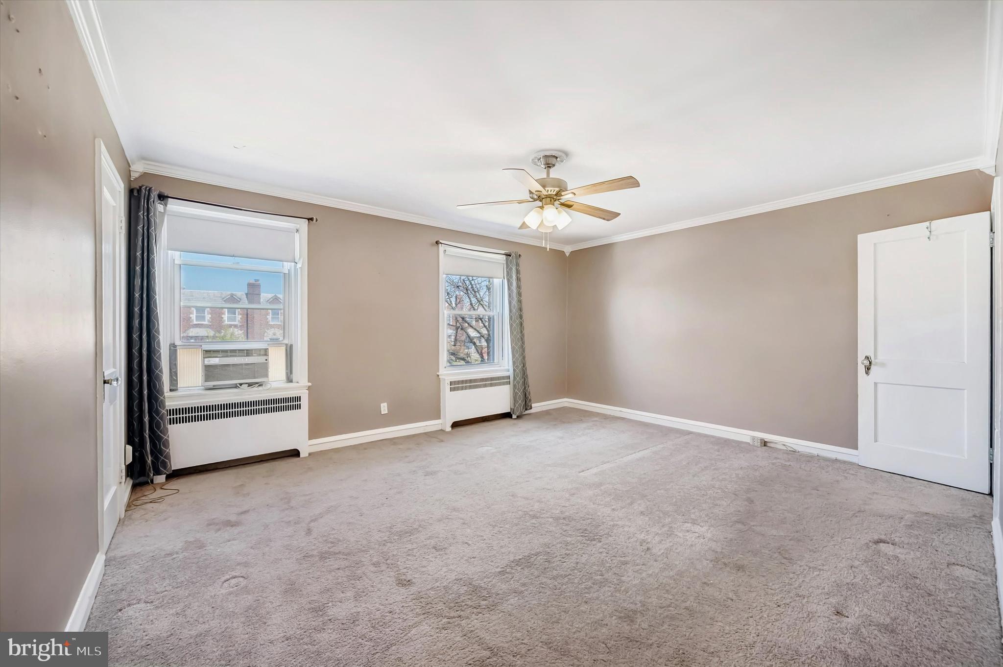 OXFORD CIRCLE - Residential