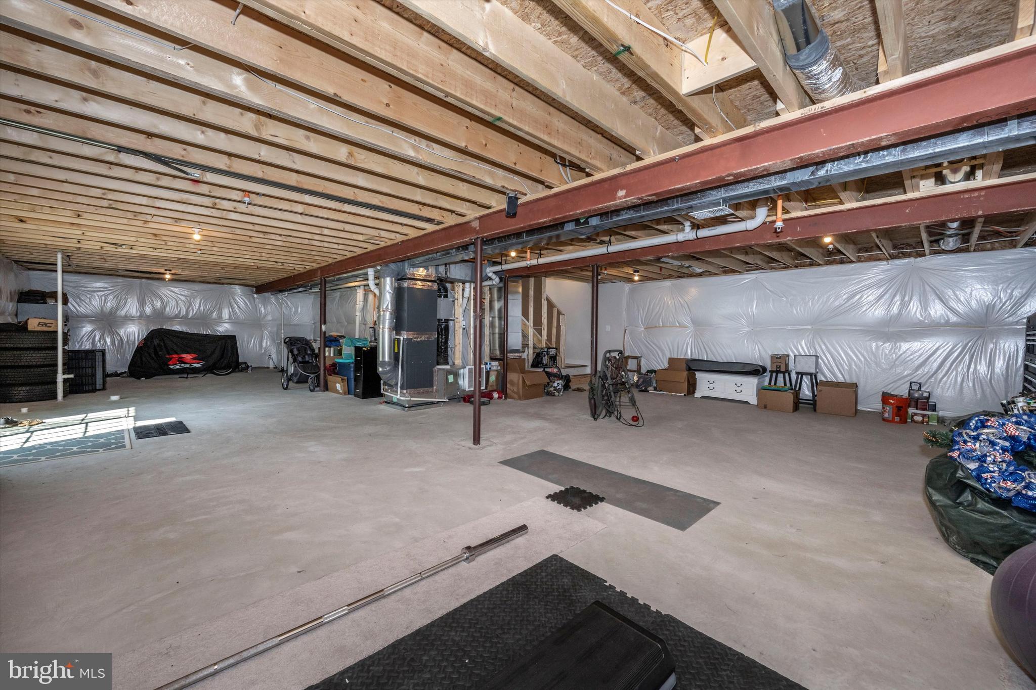 LAKE LINGANORE WOODRIDGE - Residential