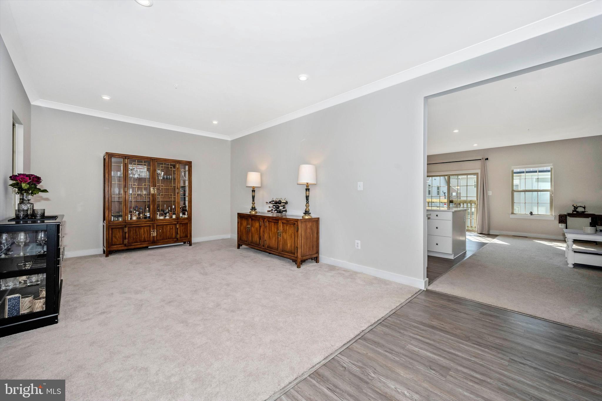 LAKE LINGANORE WOODRIDGE - Residential