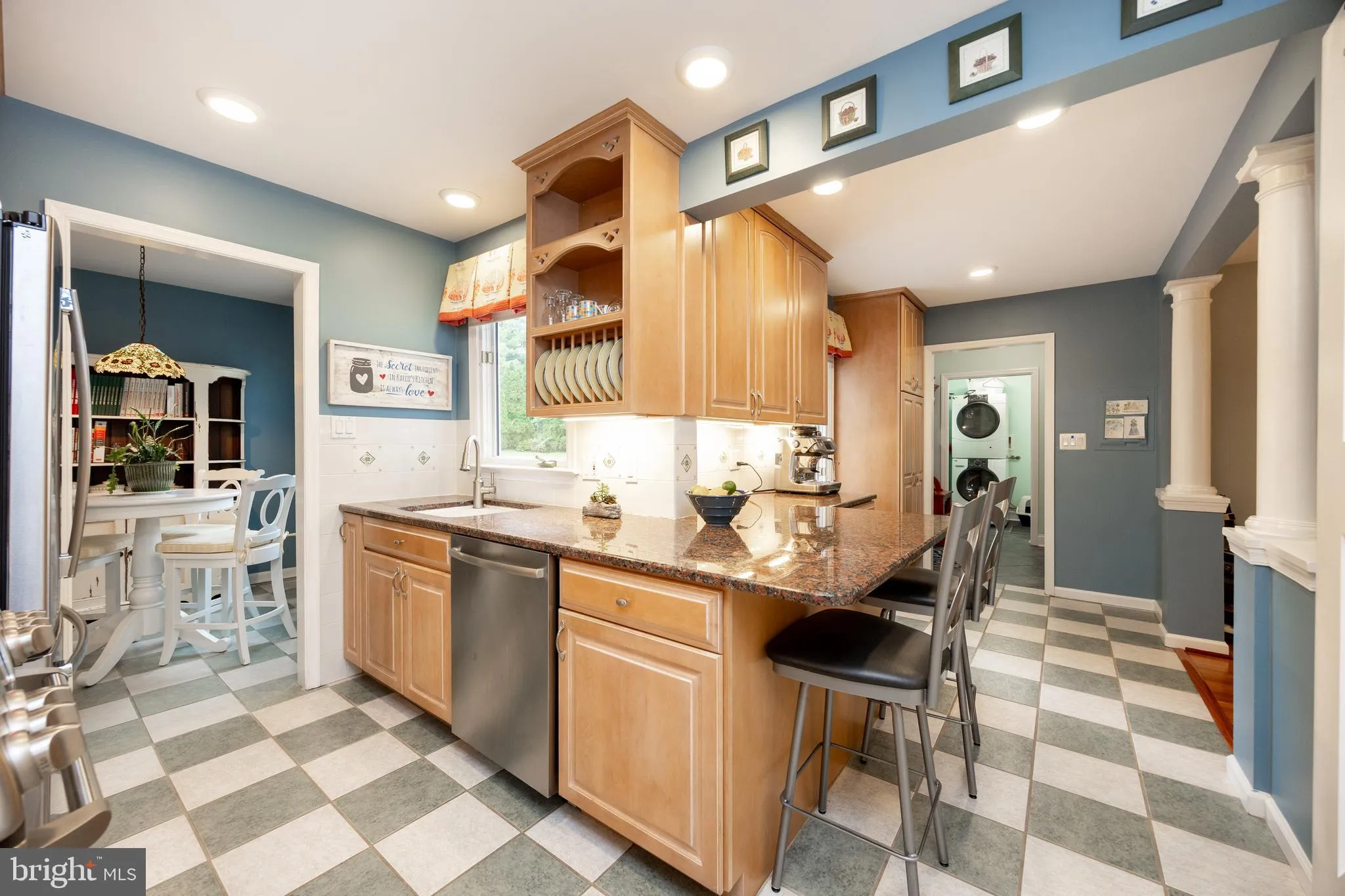 Plymouth Meeting, Pennsylvania 19462, United States, 5 Bedrooms Bedrooms, ,3 BathroomsBathrooms,Residential,Pending,226549