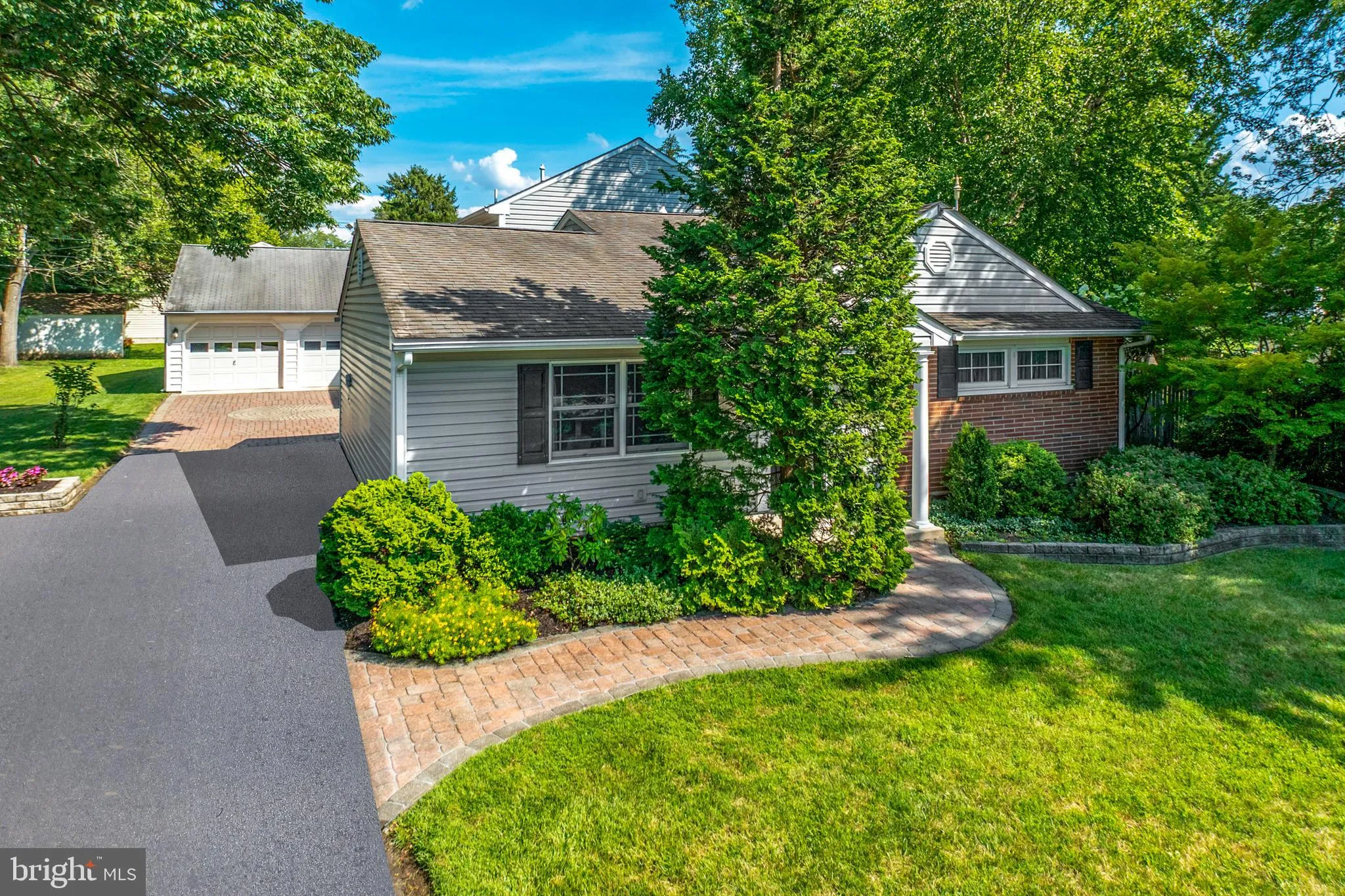 Plymouth Meeting, Pennsylvania 19462, United States, 5 Bedrooms Bedrooms, ,3 BathroomsBathrooms,Residential,Pending,226549