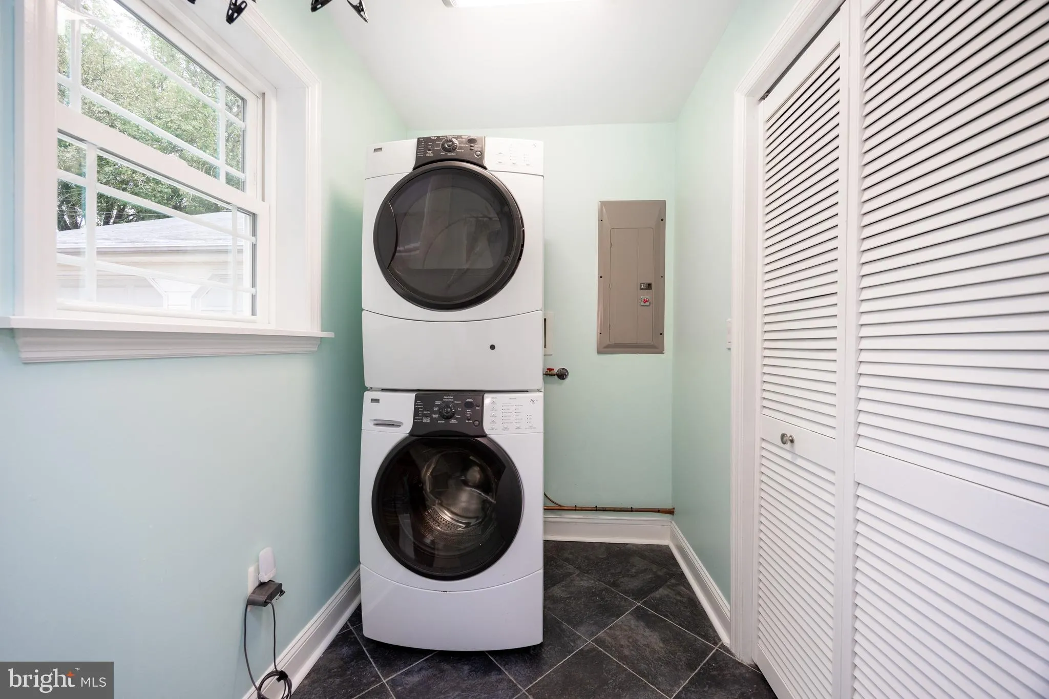 Plymouth Meeting, Pennsylvania 19462, United States, 5 Bedrooms Bedrooms, ,3 BathroomsBathrooms,Residential,Pending,226549