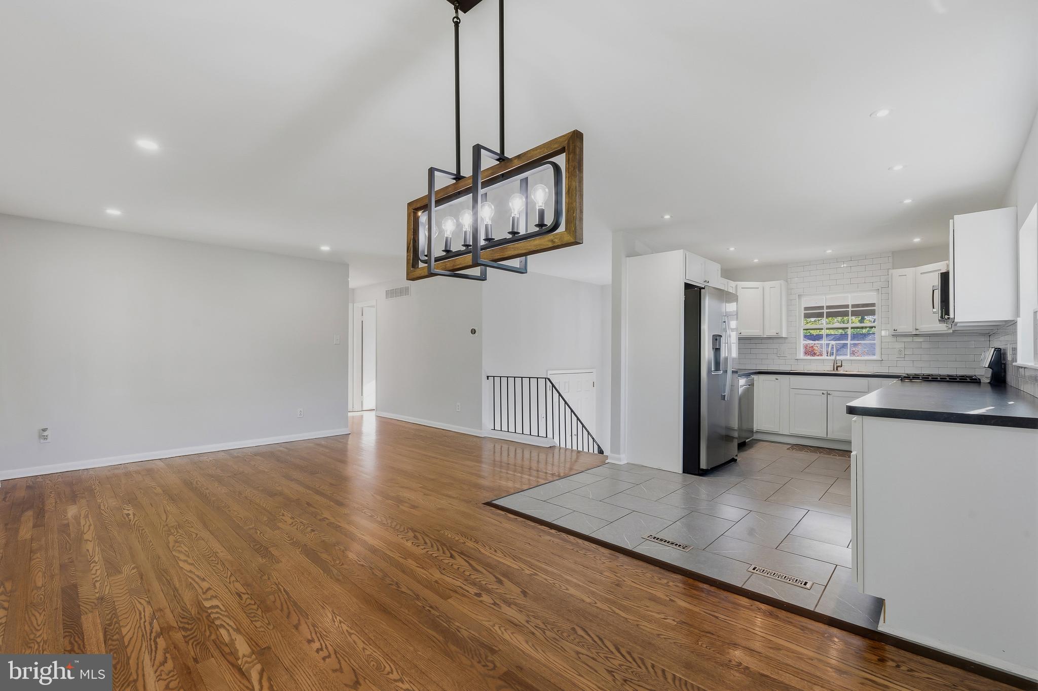 1021 RICHFIELD ROAD