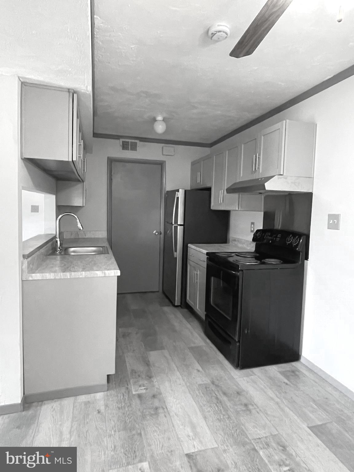 BROOKSHIRE - Residential