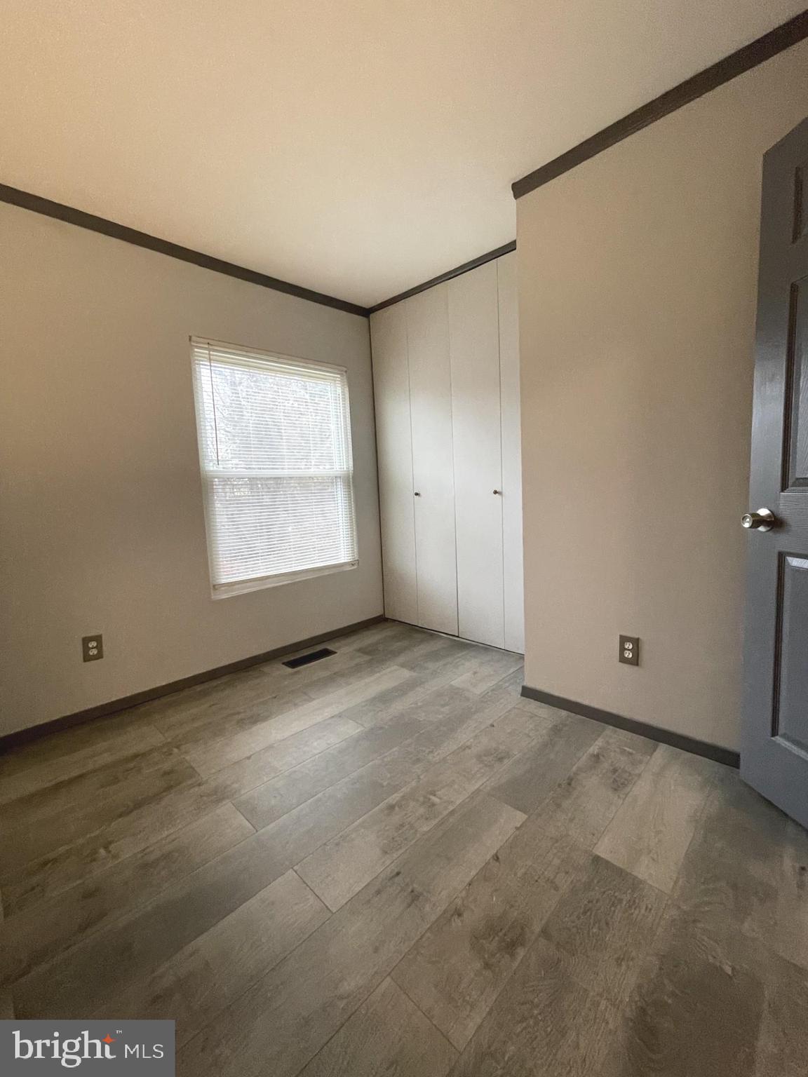 BROOKSHIRE - Residential