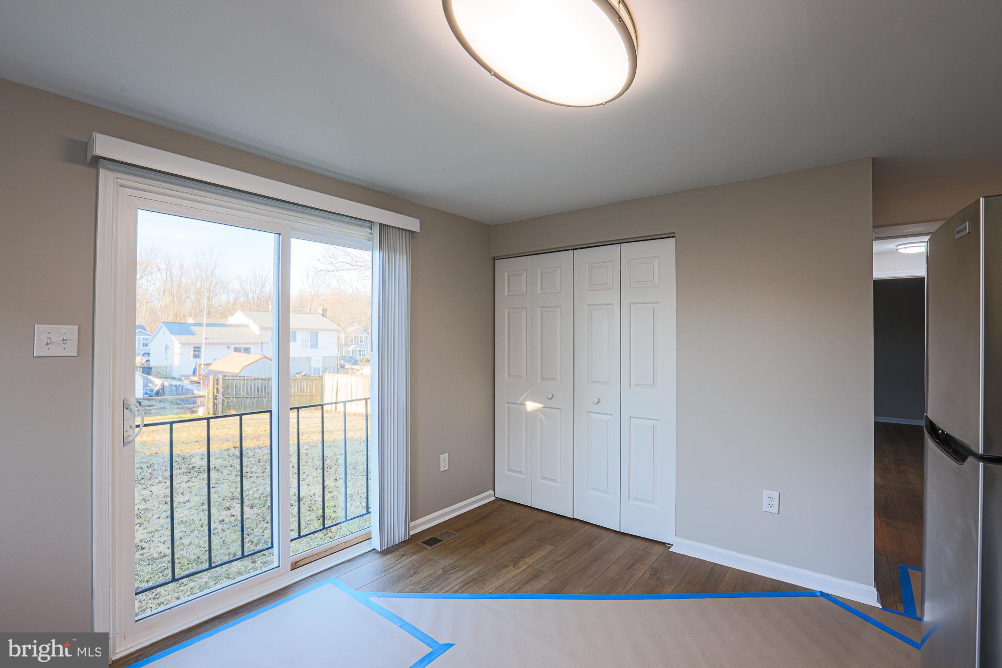 GOLDEN ACRES - Residential