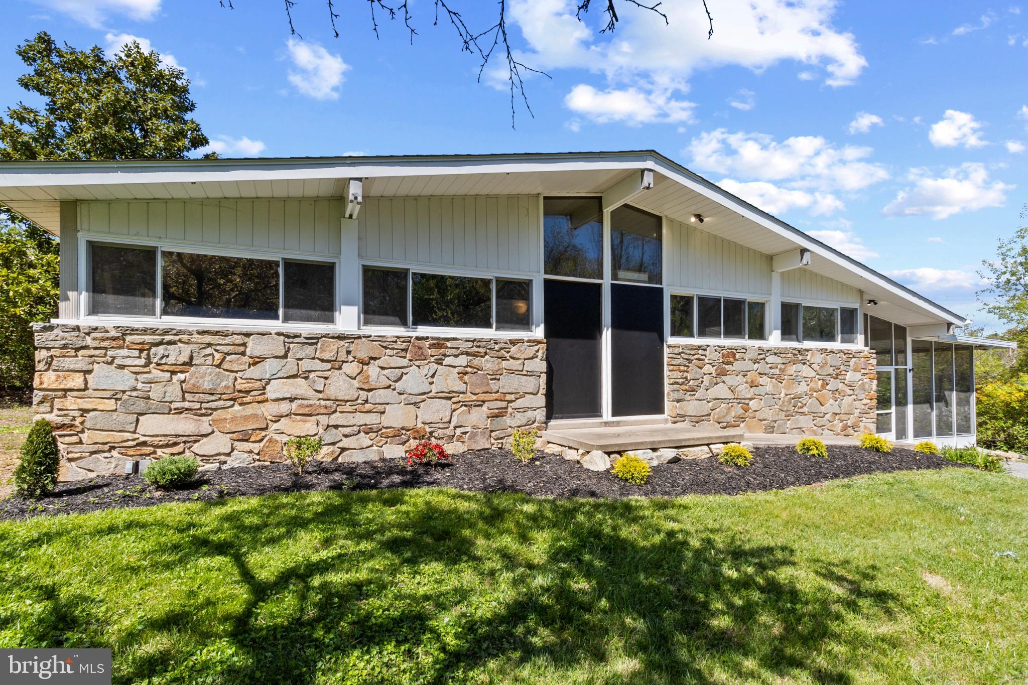 PARKVILLE - Residential