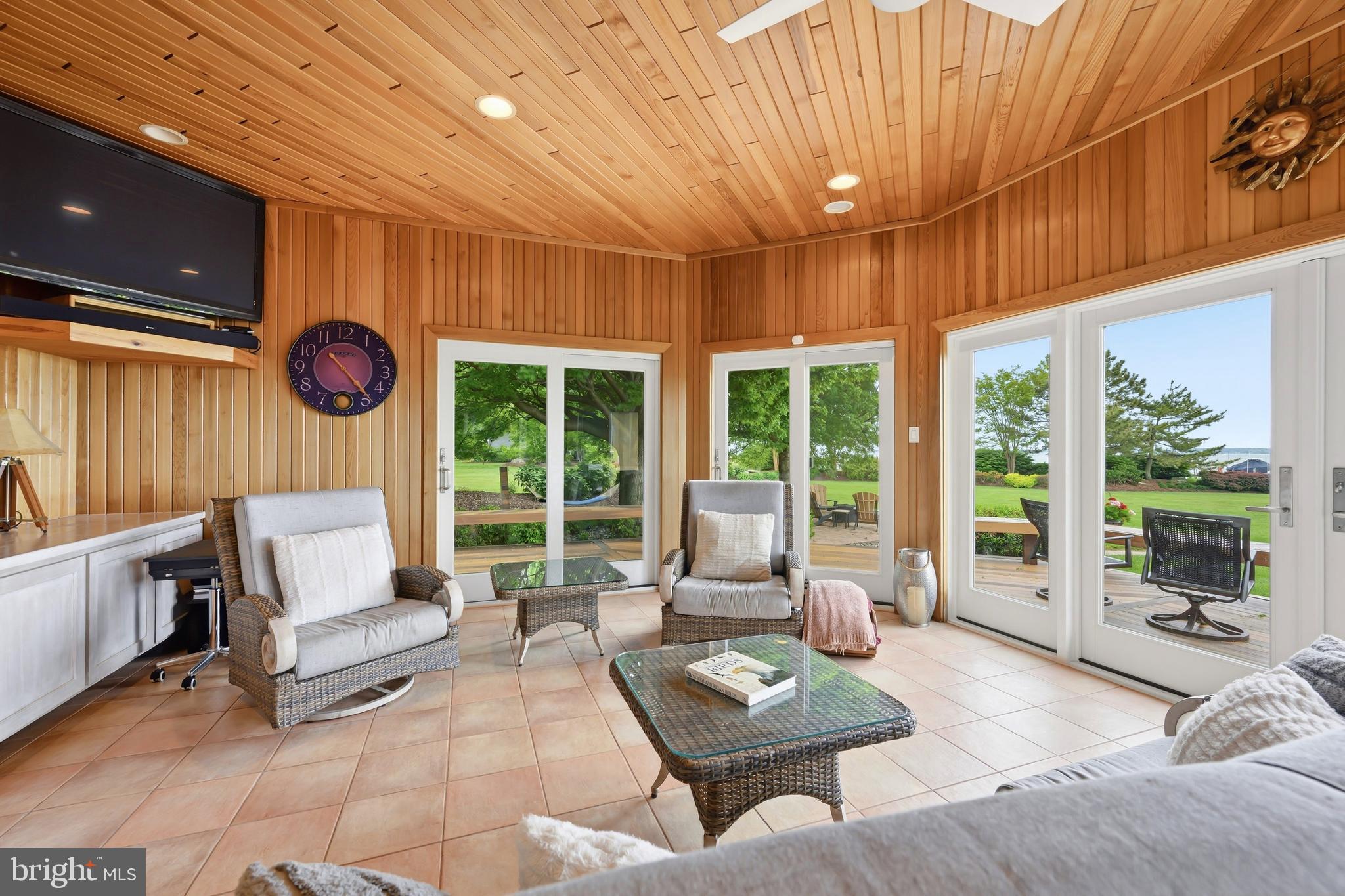 SOUTHWIND - Residential
