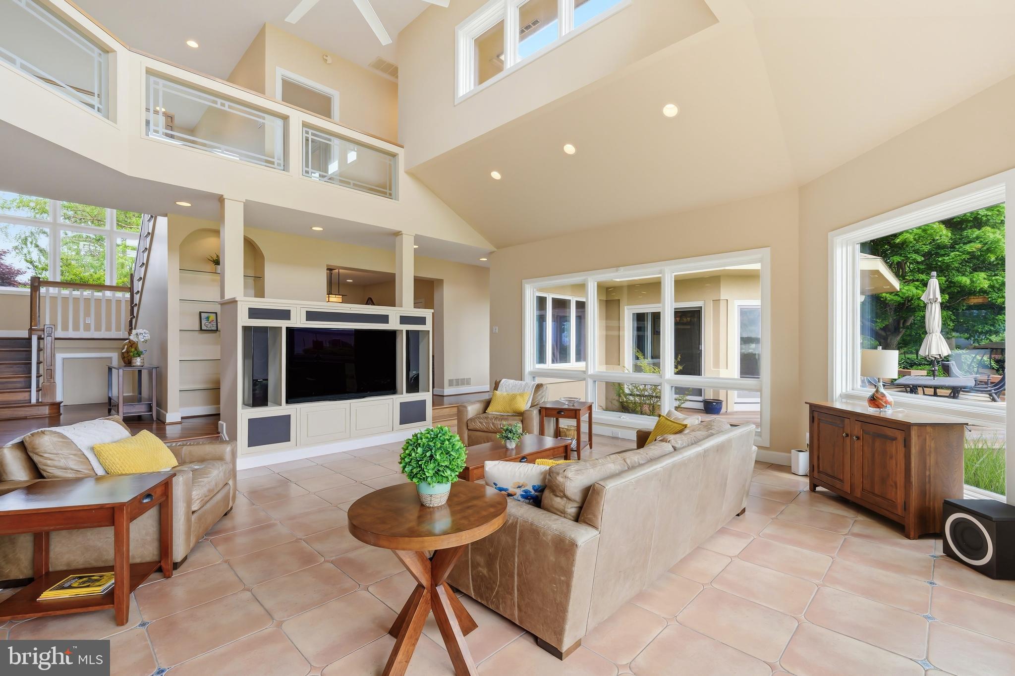 SOUTHWIND - Residential