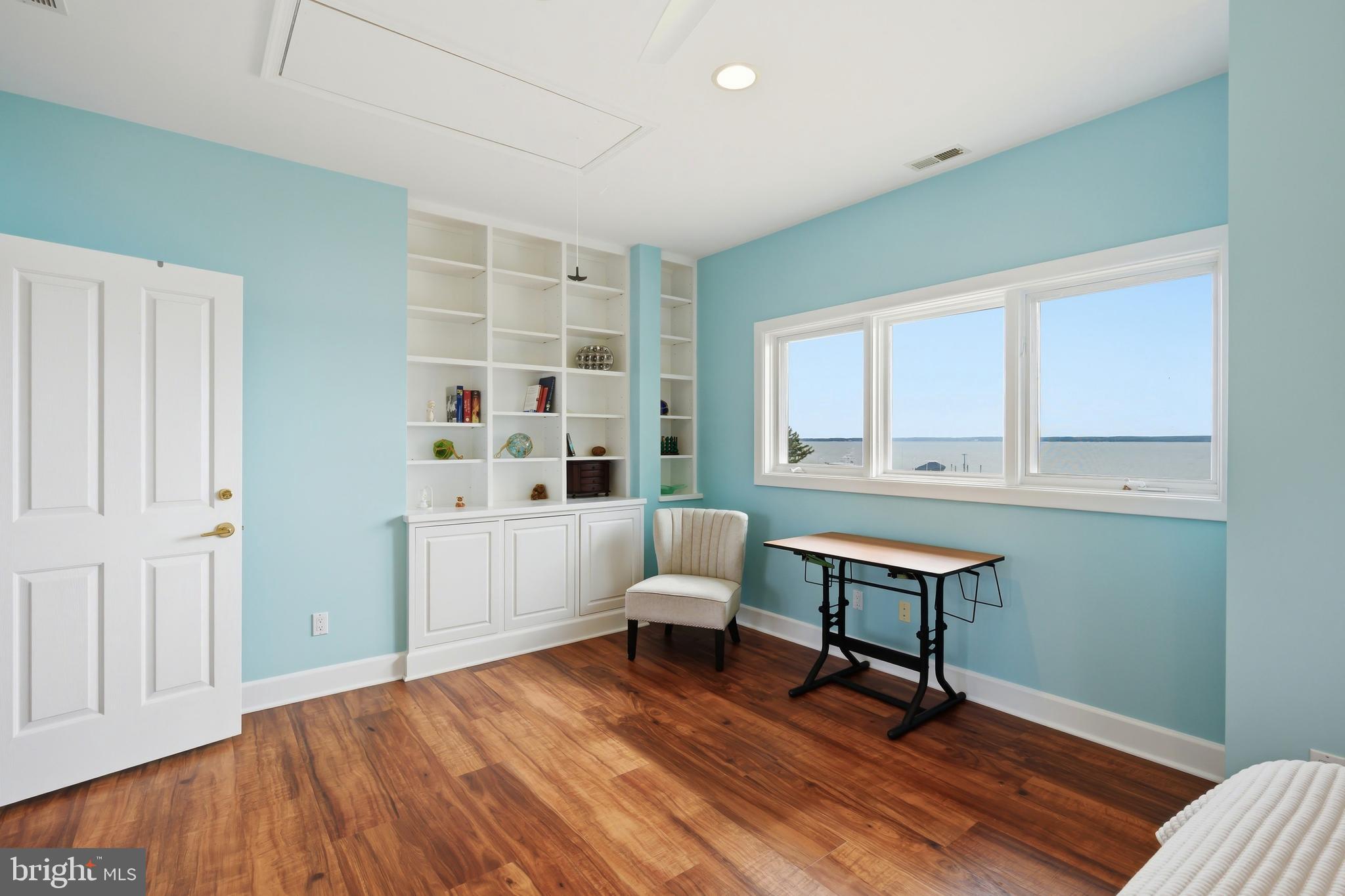 SOUTHWIND - Residential