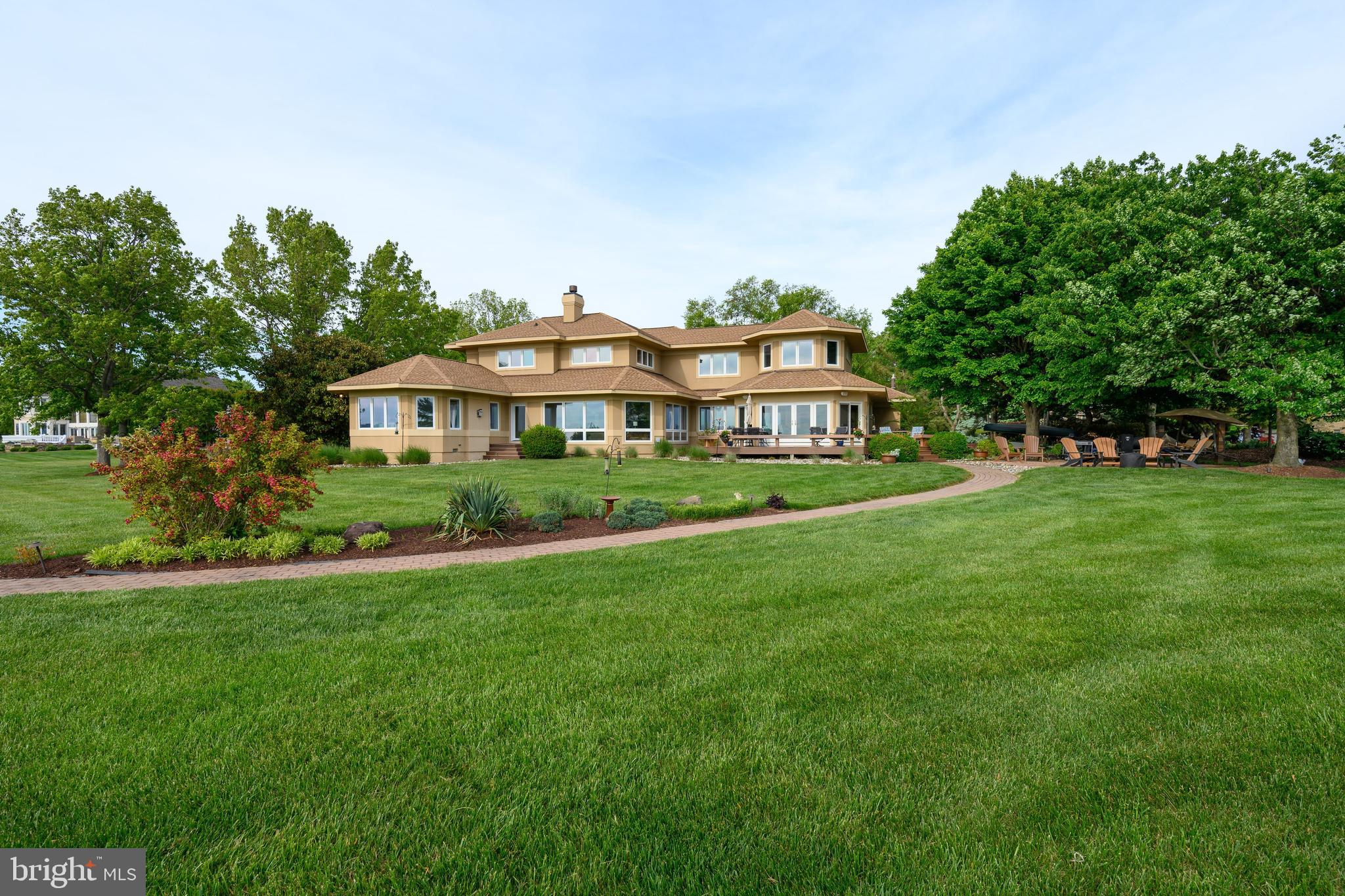 SOUTHWIND - Residential