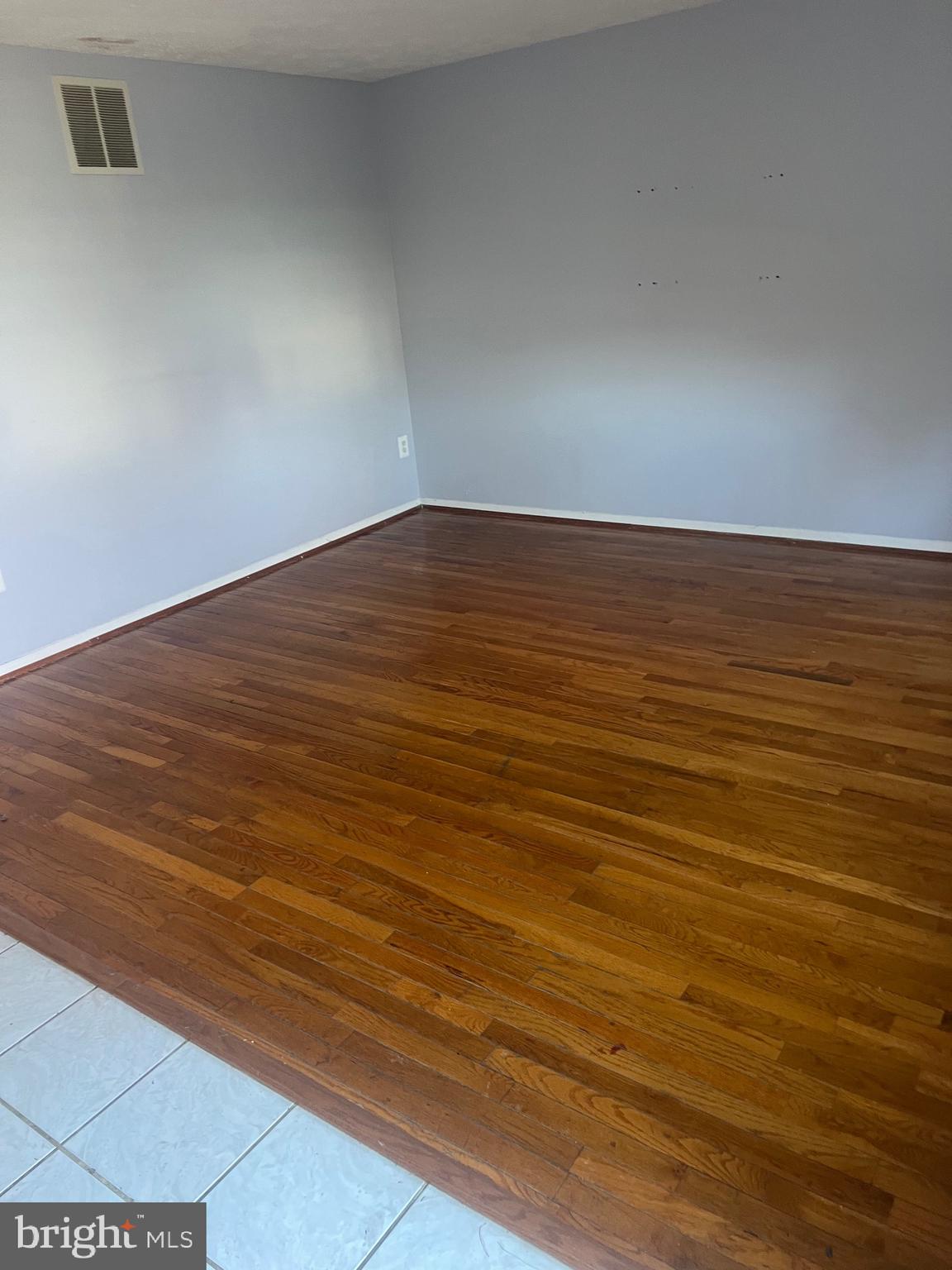 MIDDLEBROOK COMMONS - Residential