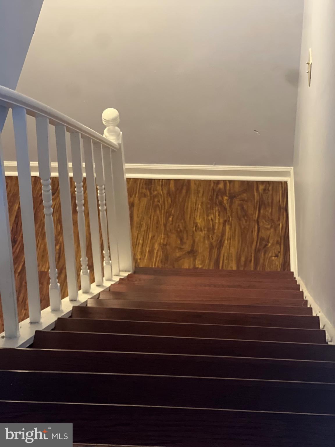 MIDDLEBROOK COMMONS - Residential