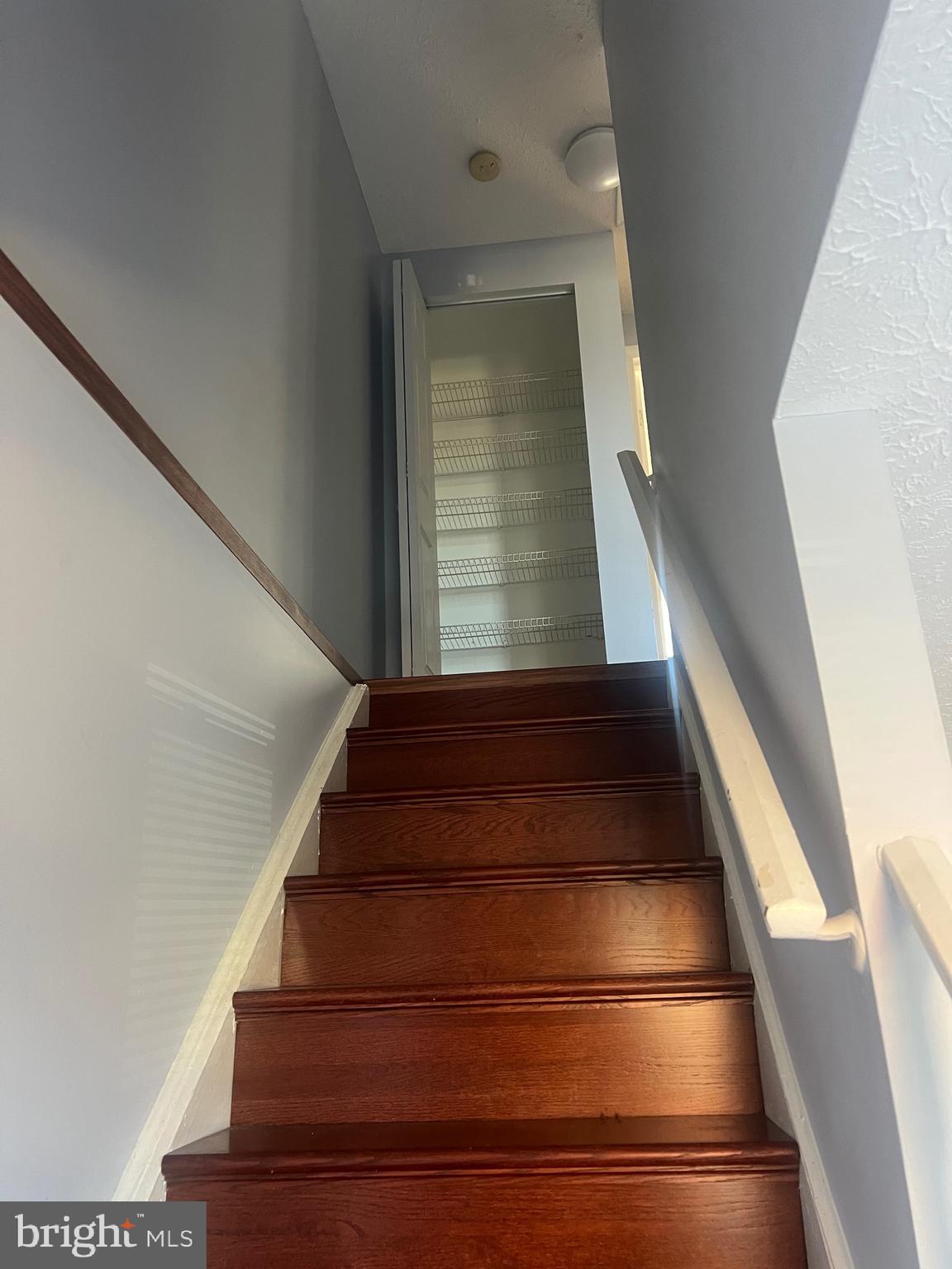 MIDDLEBROOK COMMONS - Residential