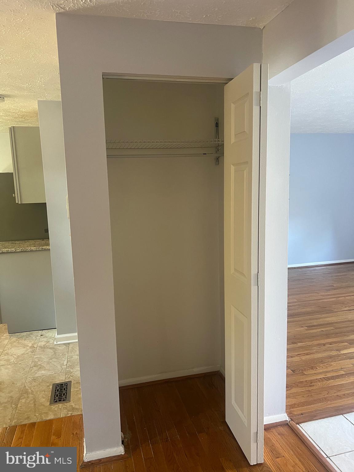 MIDDLEBROOK COMMONS - Residential