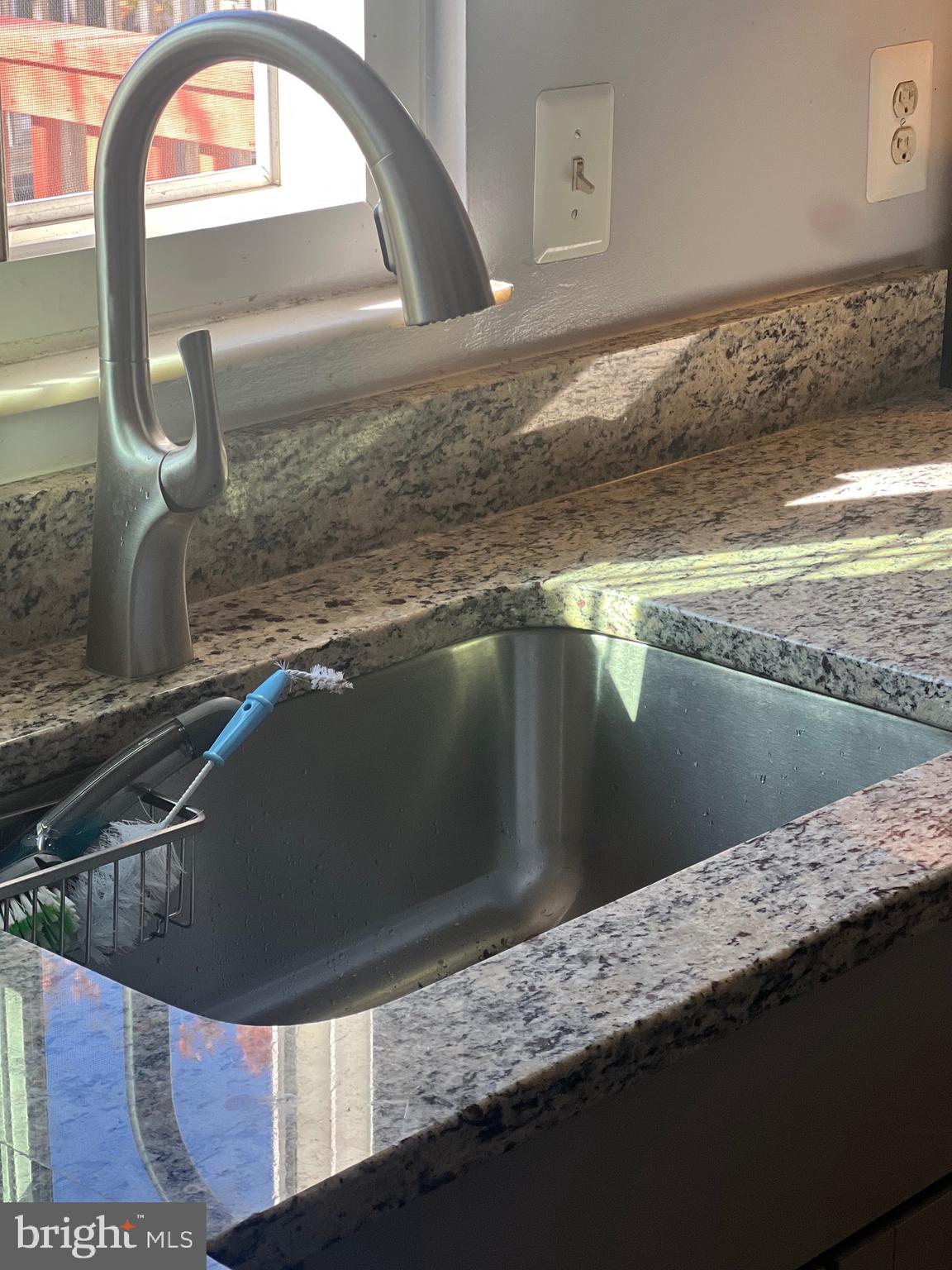 MIDDLEBROOK COMMONS - Residential