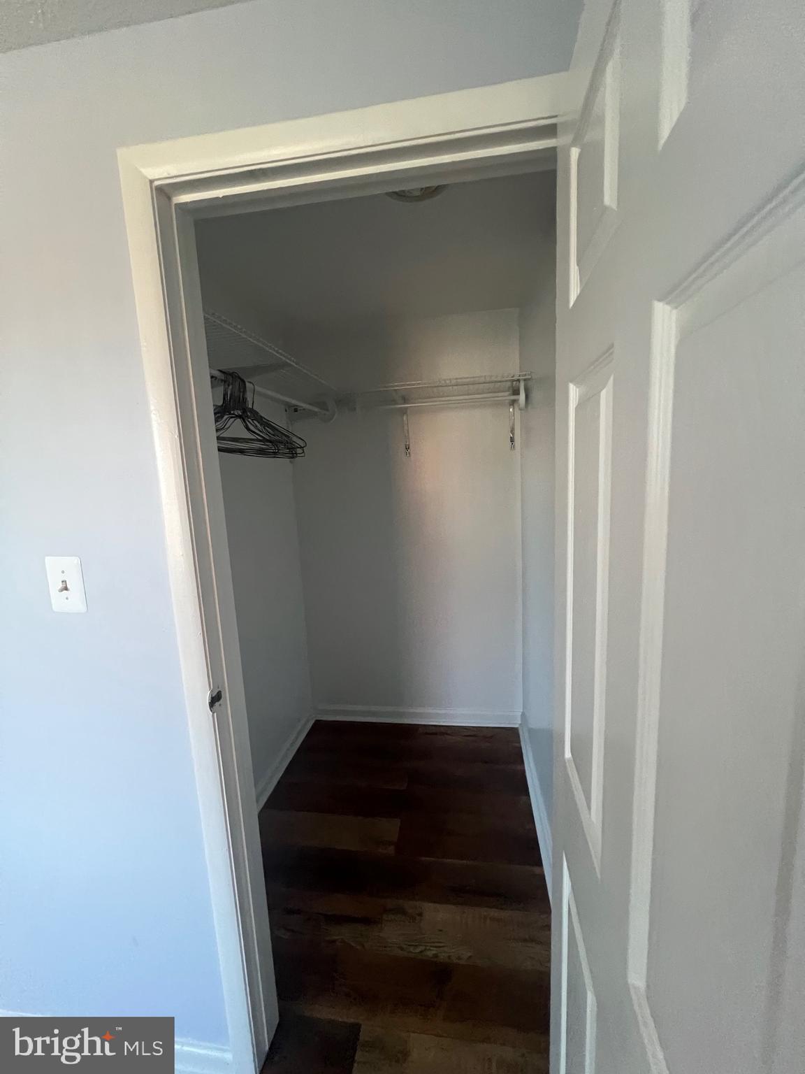 MIDDLEBROOK COMMONS - Residential