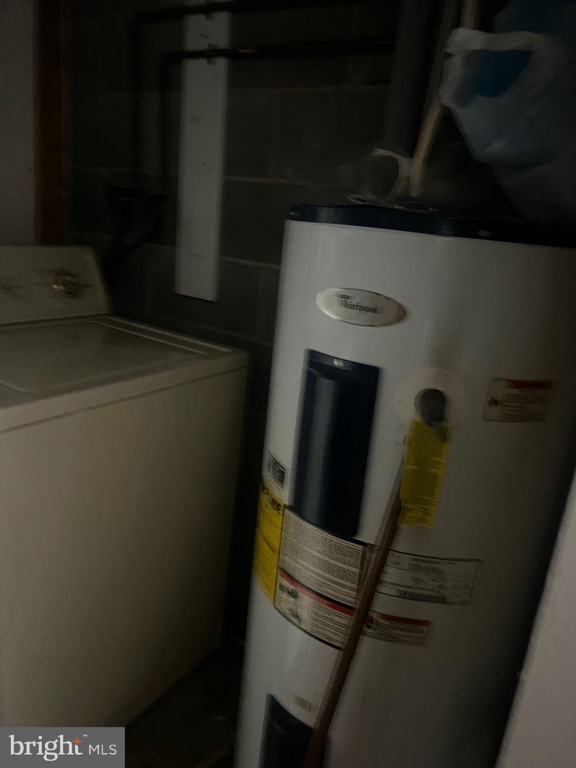 MIDDLEBROOK COMMONS - Residential