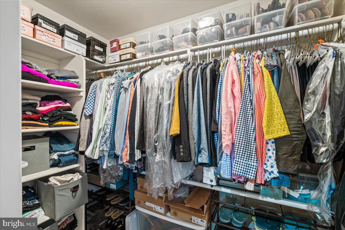 ROSEMONT - Residential