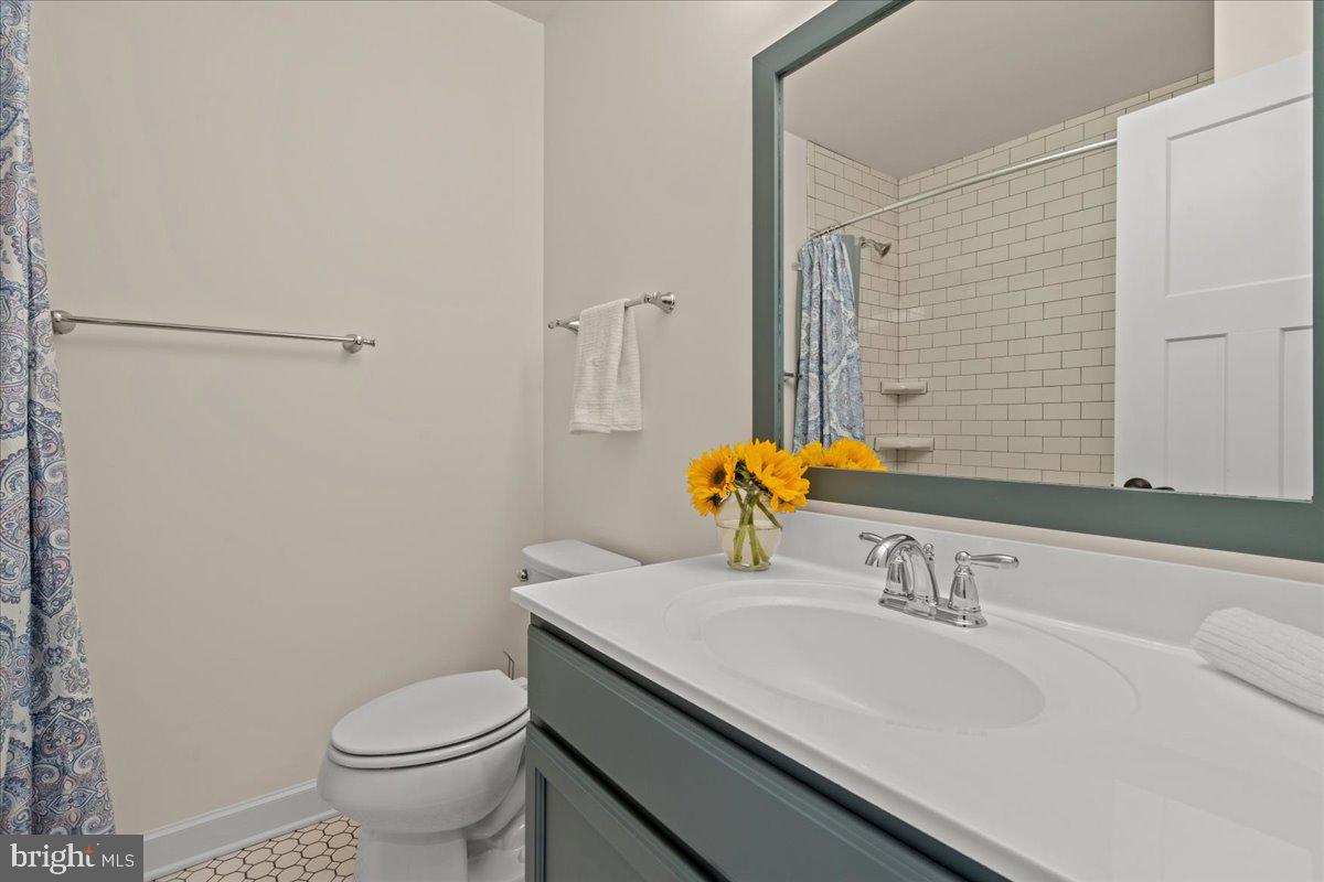 ROSEMONT - Residential