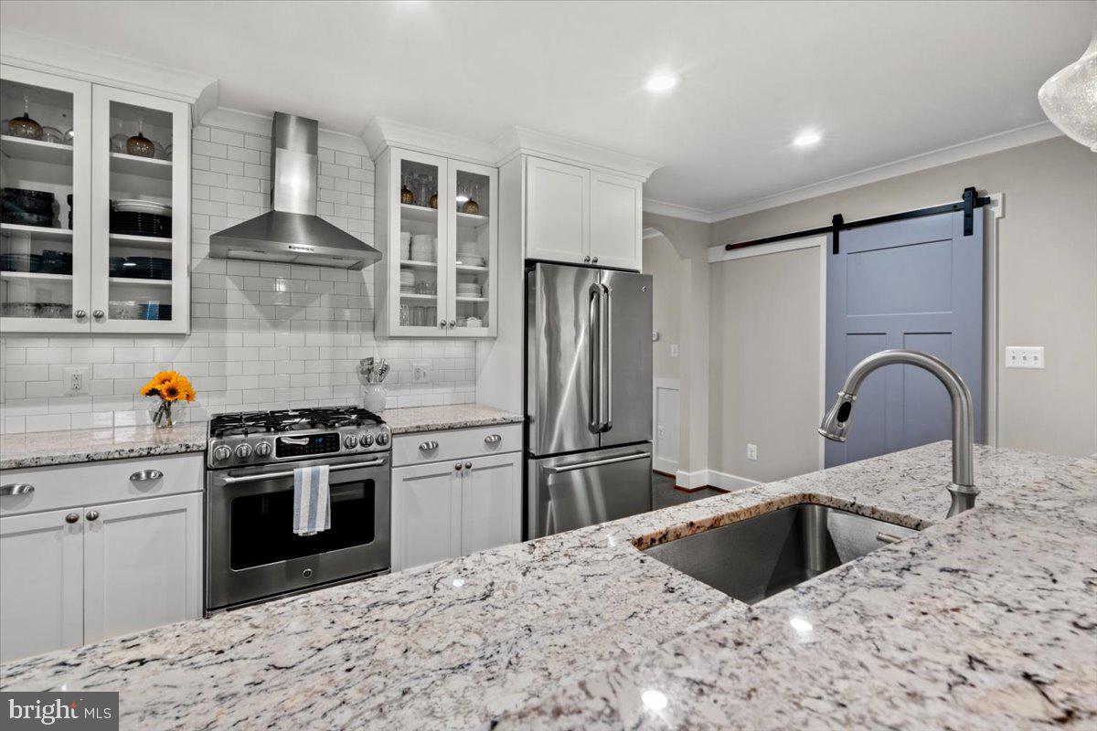 ROSEMONT - Residential