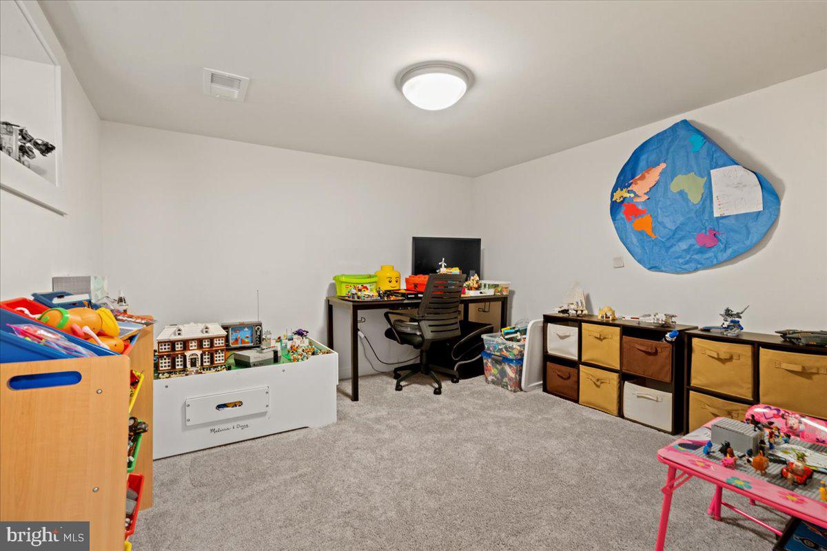 ROSEMONT - Residential