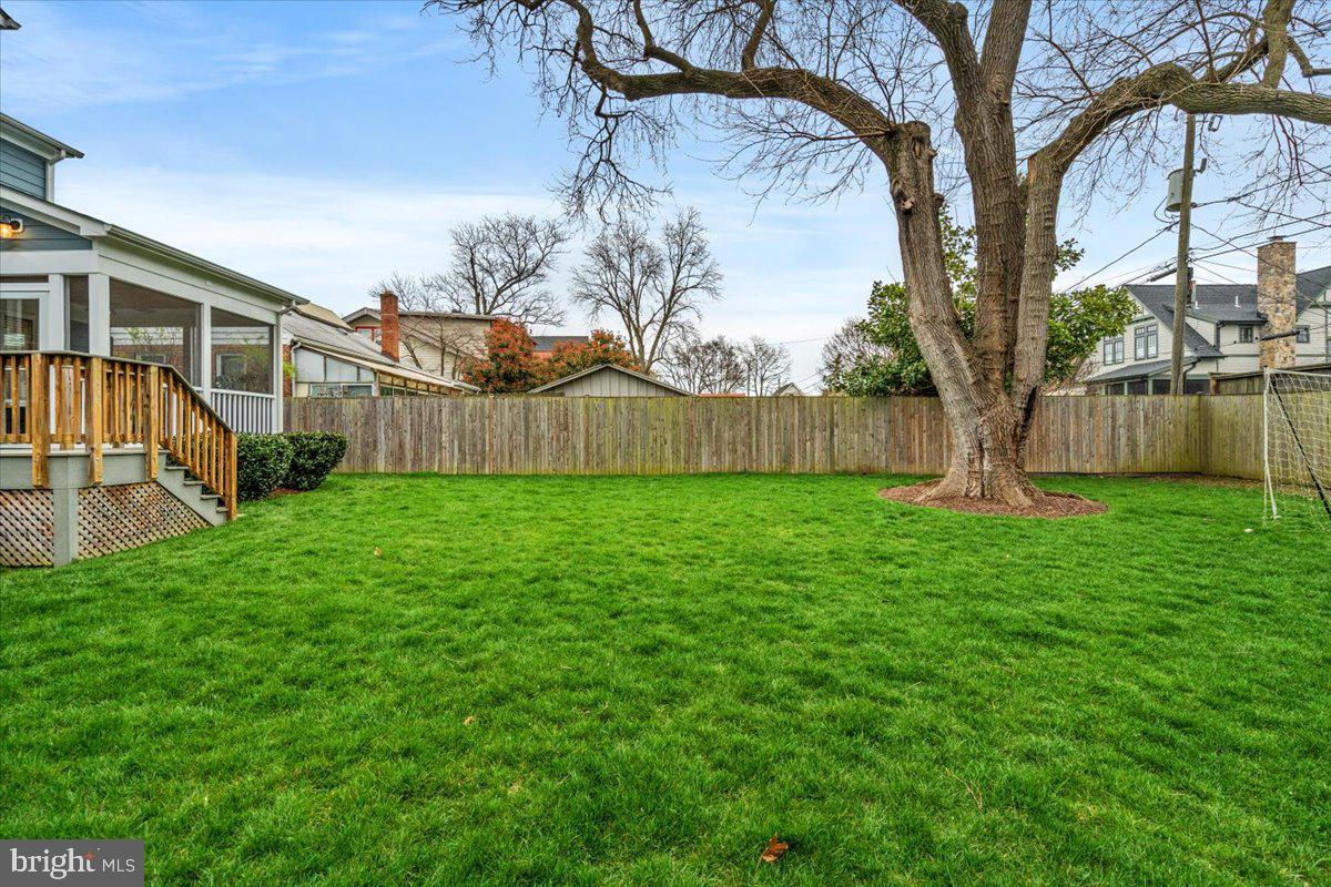 ROSEMONT - Residential