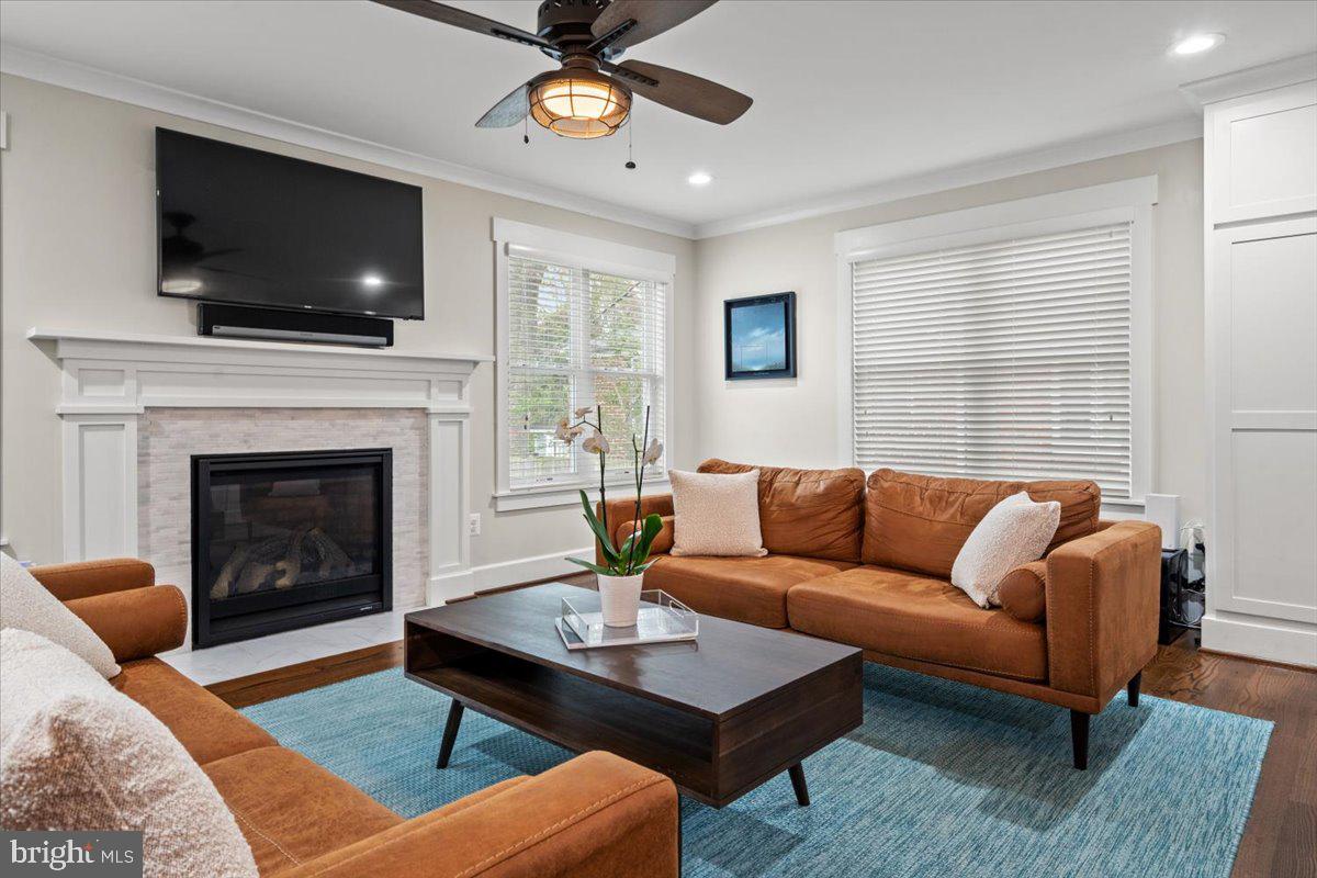 ROSEMONT - Residential