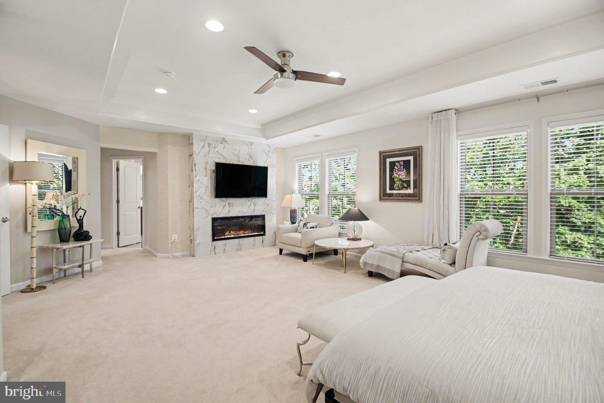 EASTVIEW AT STONE RIDGE - Residential