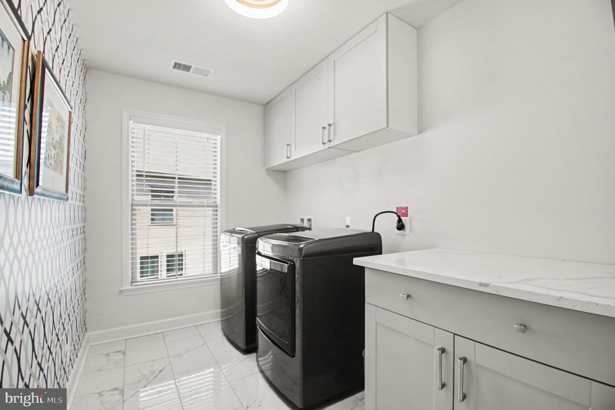 EASTVIEW AT STONE RIDGE - Residential