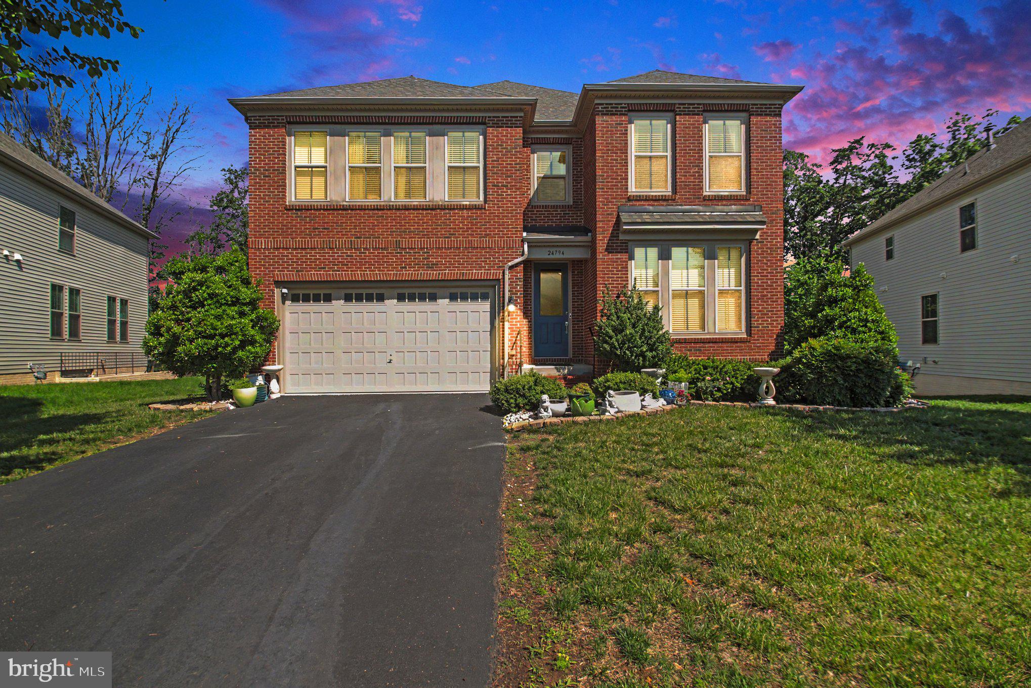 EASTVIEW AT STONE RIDGE - Residential