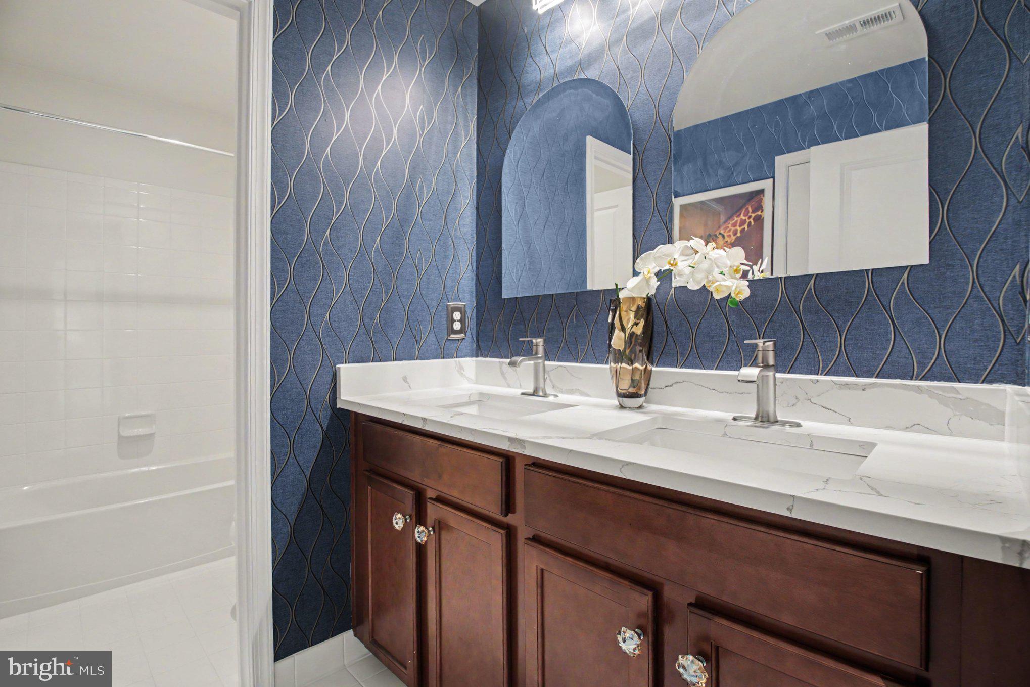 EASTVIEW AT STONE RIDGE - Residential