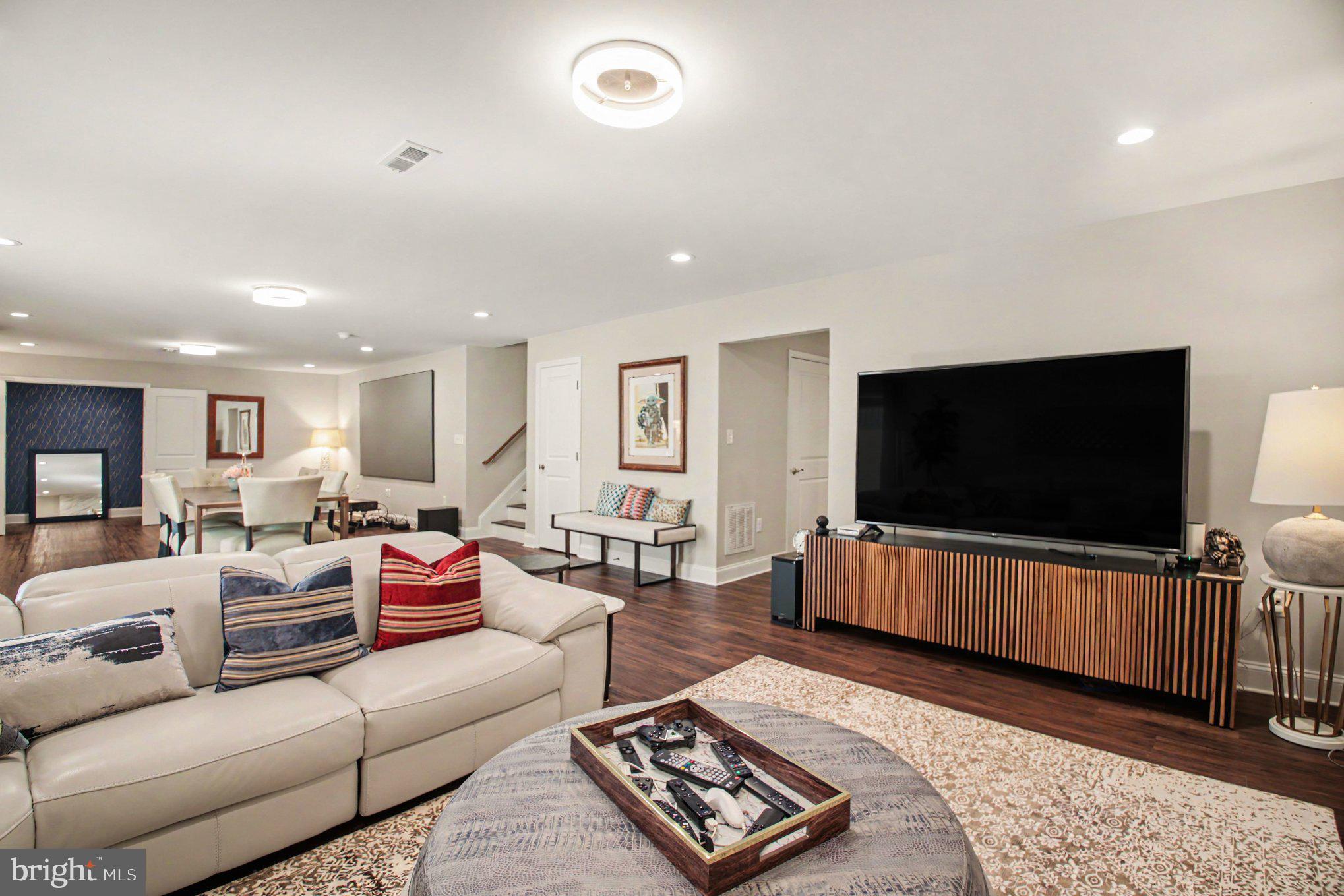 EASTVIEW AT STONE RIDGE - Residential