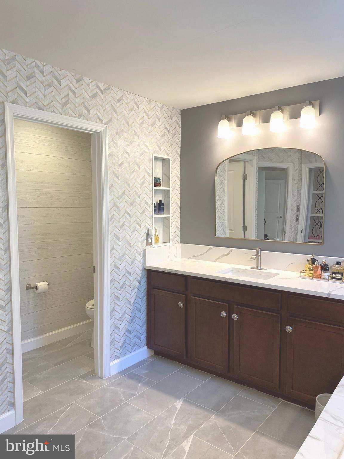 EASTVIEW AT STONE RIDGE - Residential