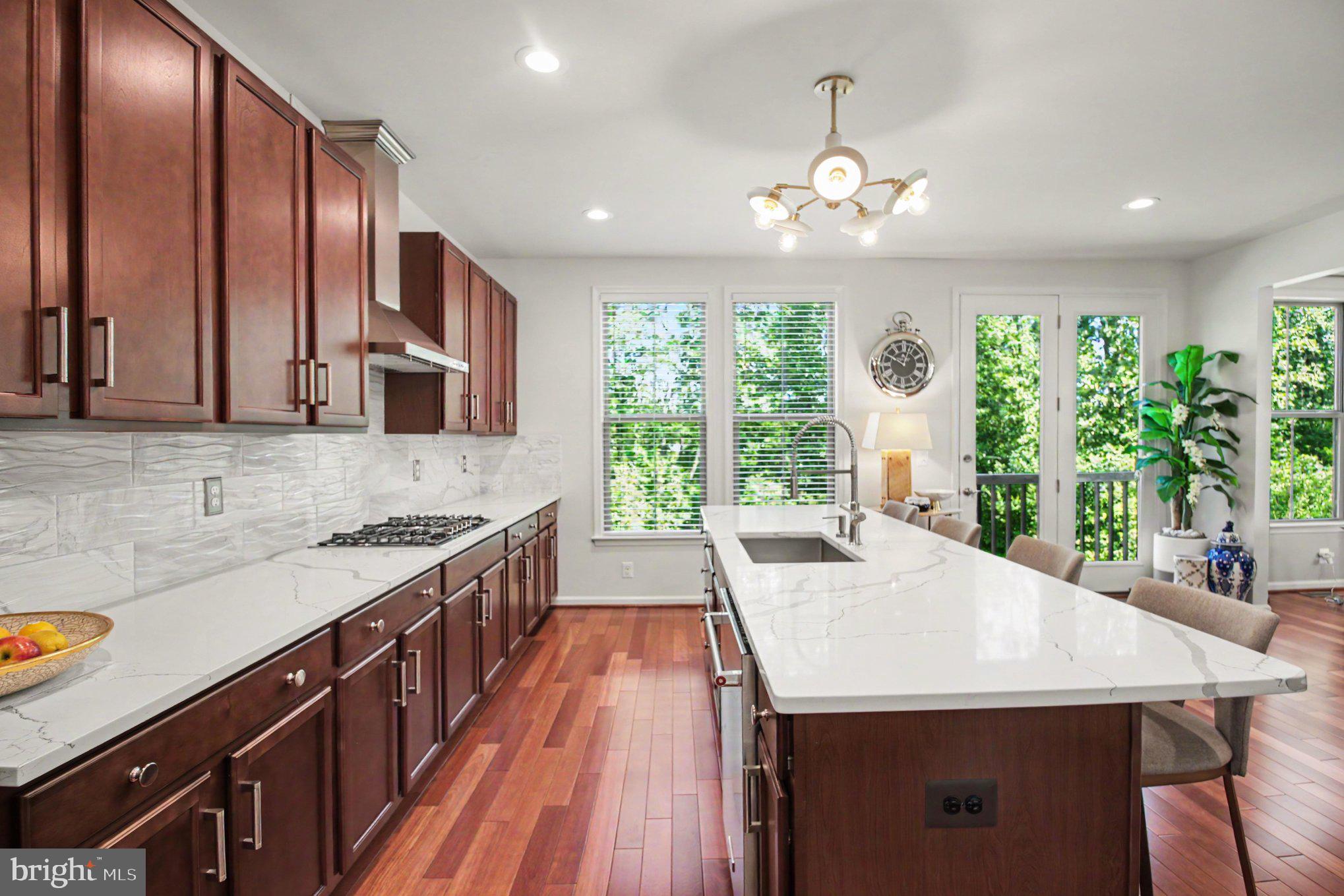 EASTVIEW AT STONE RIDGE - Residential