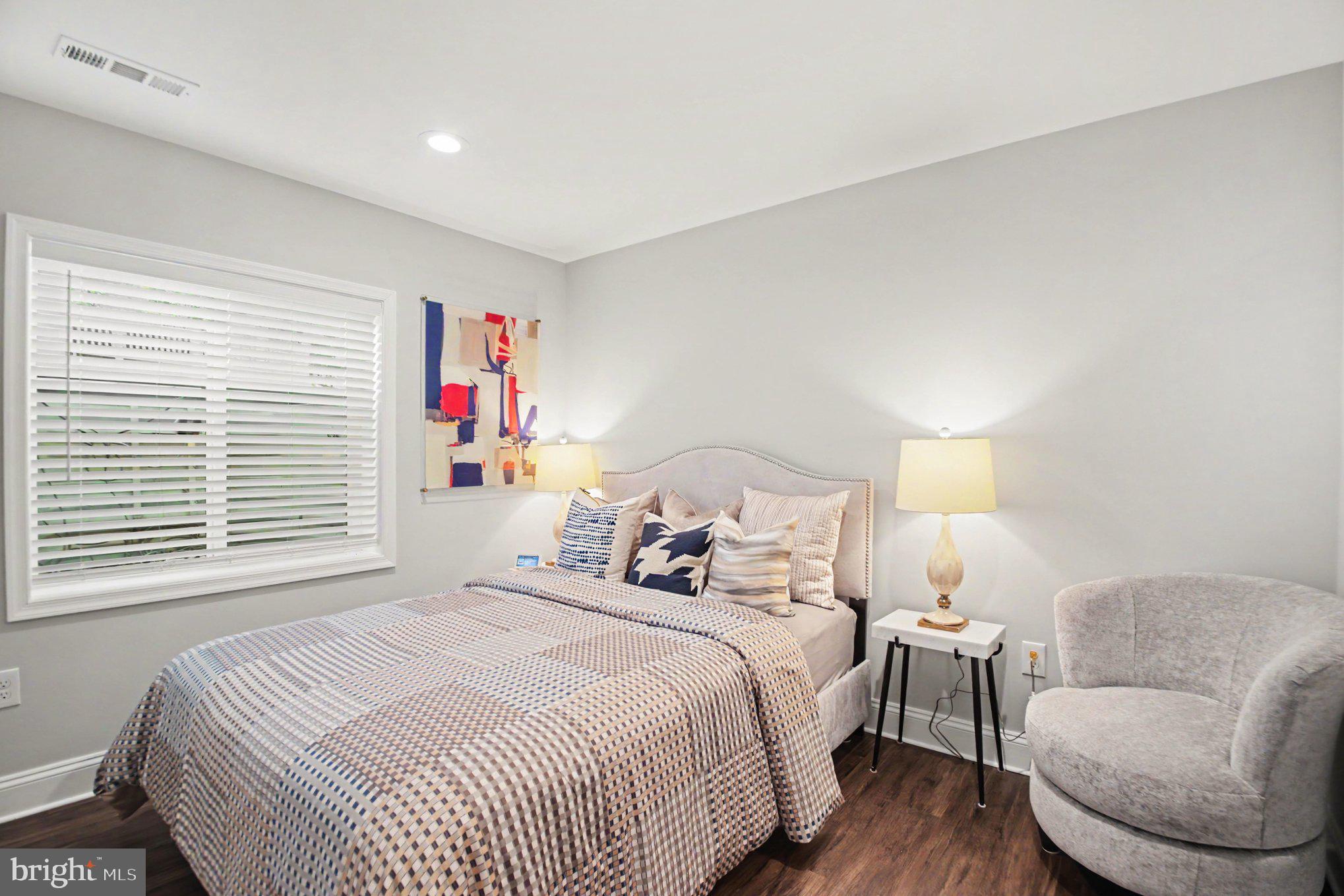EASTVIEW AT STONE RIDGE - Residential