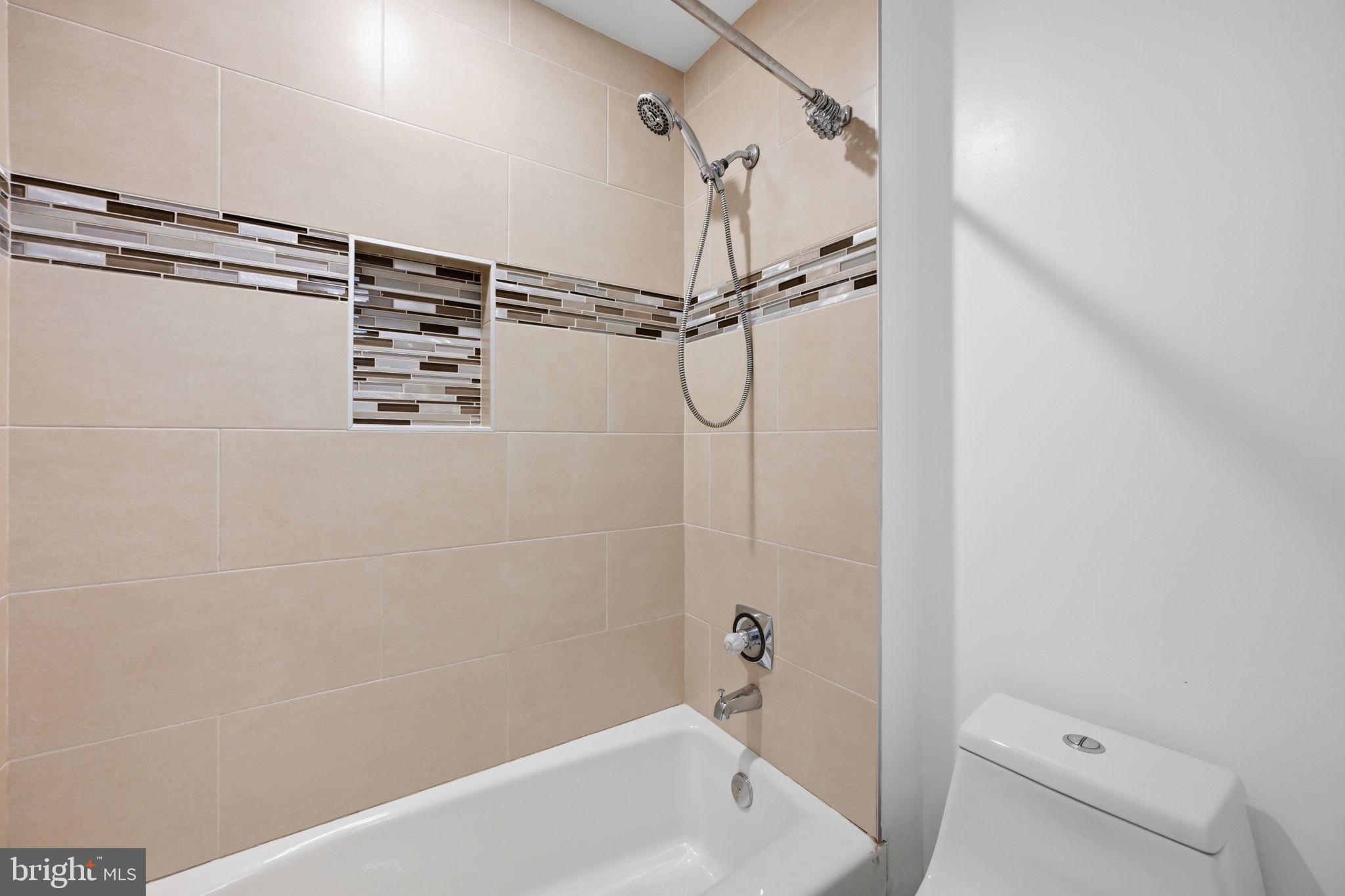 JAMES CREEK - Residential