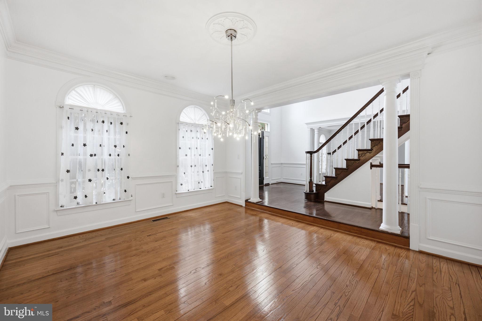 JAMES CREEK - Residential