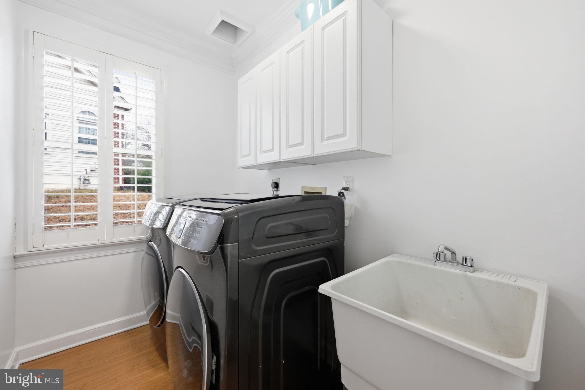 JAMES CREEK - Residential