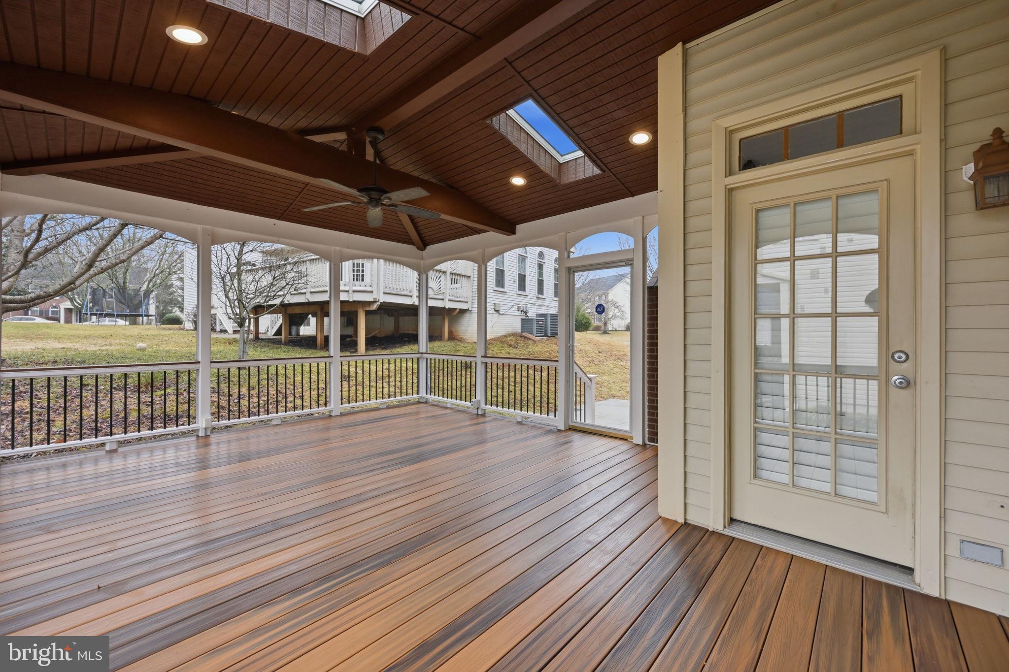 JAMES CREEK - Residential