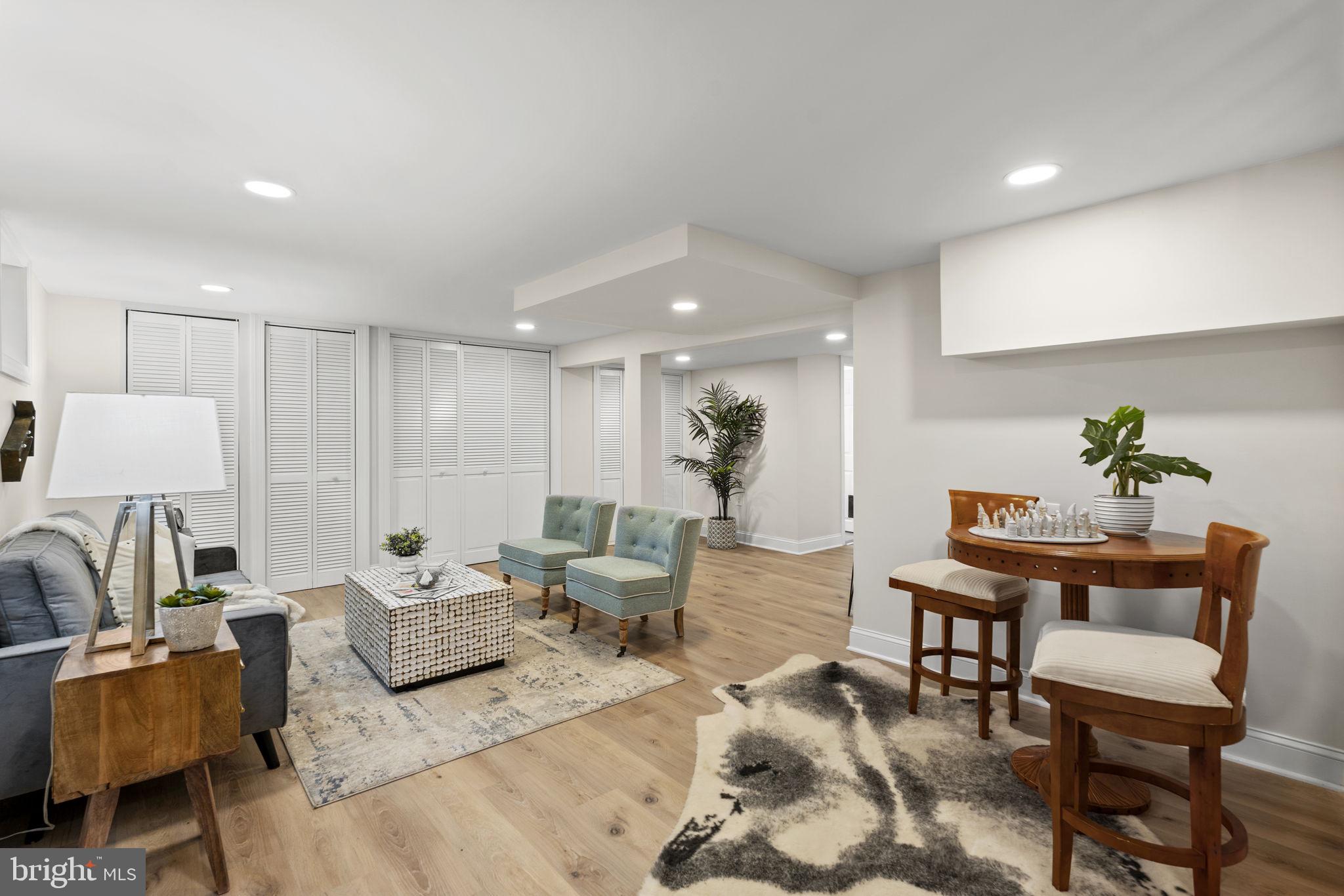 HIGHLAND VIEW - Residential