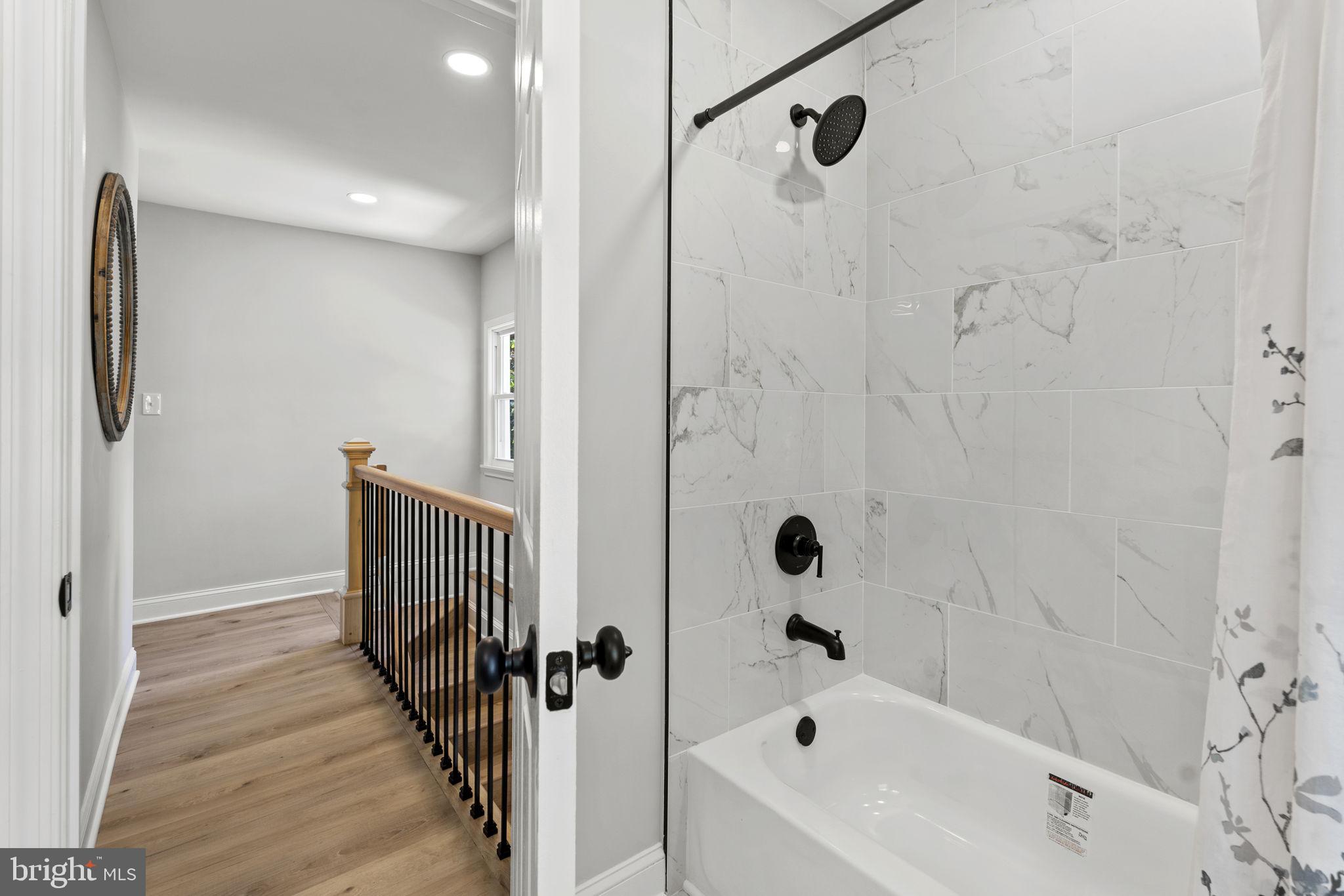 HIGHLAND VIEW - Residential