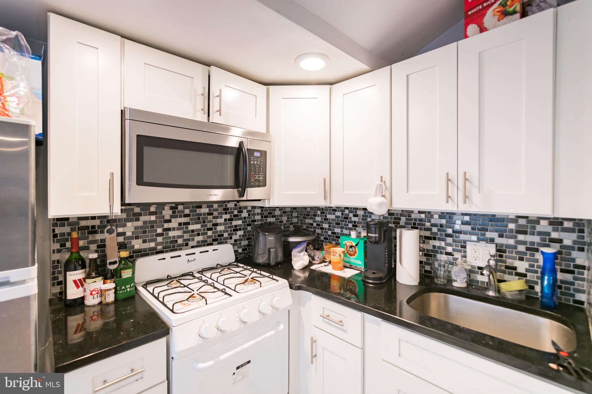 WASHINGTON SQ WEST - Residential Lease