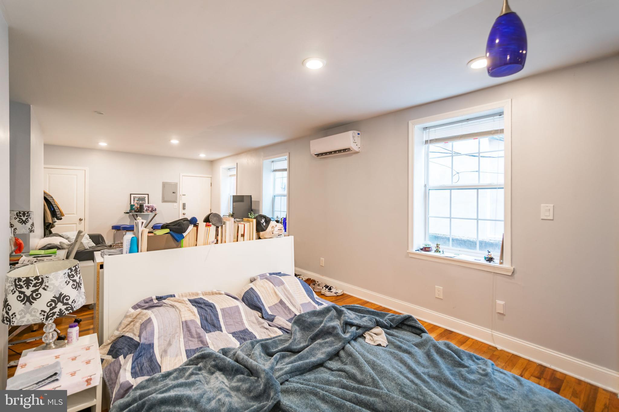 WASHINGTON SQ WEST - Residential Lease