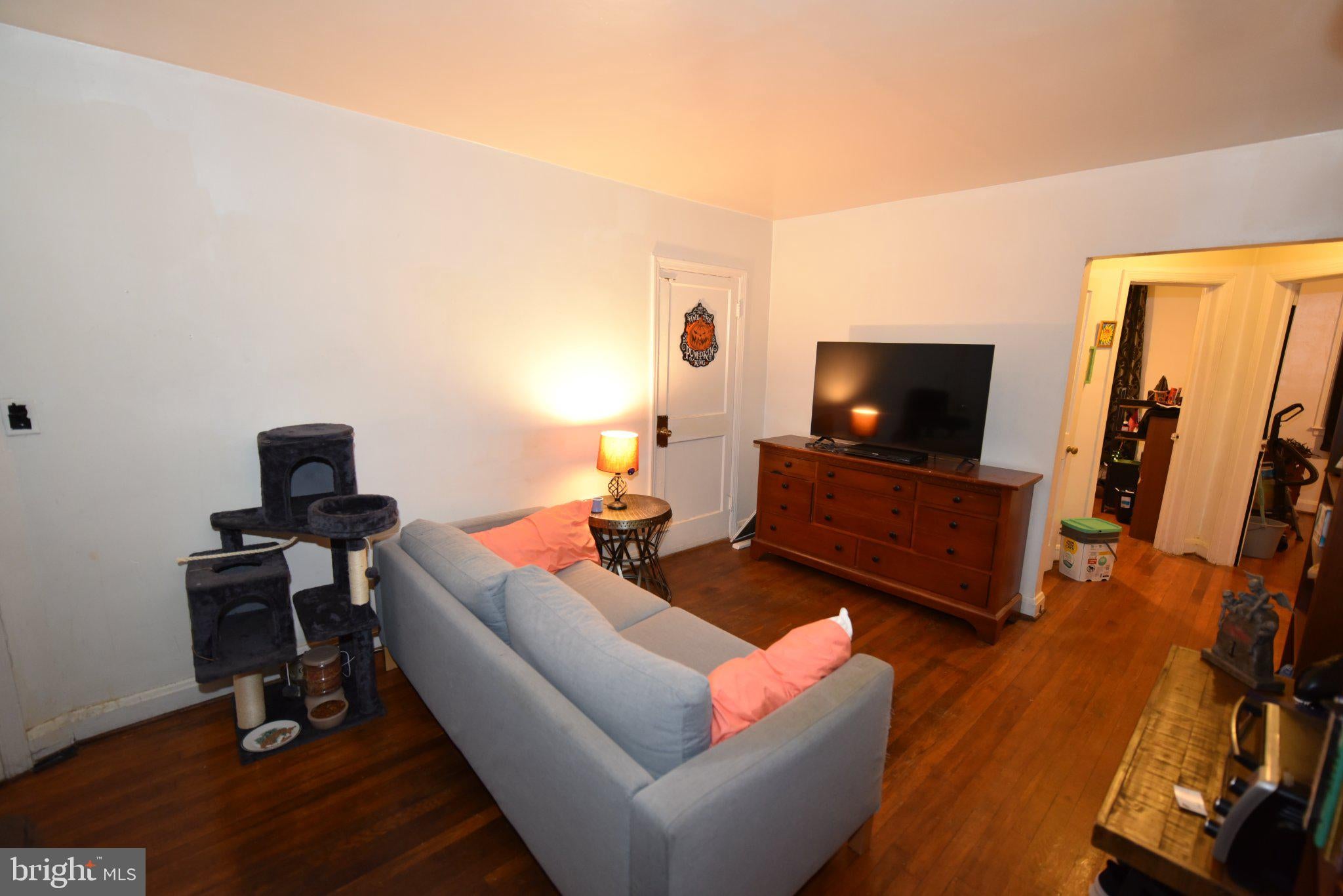 1132 GLENEAGLE ROAD