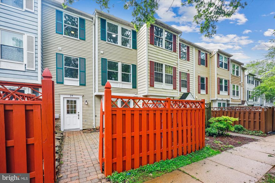 This 3-bedroom, 2.5-bath townhouse in the Waters Landing community is in turnkey condition, having been freshly renovated from top to bottom and is now ready for its next owner! Recent updates and improvements completed in the past 30 days include: a new roof (with warranty), hot water heater, stainless steel kitchen appliances, updated bathrooms (including new flooring, vanities, toilets, and fixtures), new carpet, updated light fixtures, new doorknobs, and fresh paint throughout.

Conveniently located just off Father Hurley Blvd, this community has a lot to offer. It features walking and biking trails, is well-managed, and is just minutes away from grocery stores, shopping, restaurants, public transit, commuter lots, and I-270. Plus, there’s a community pool!