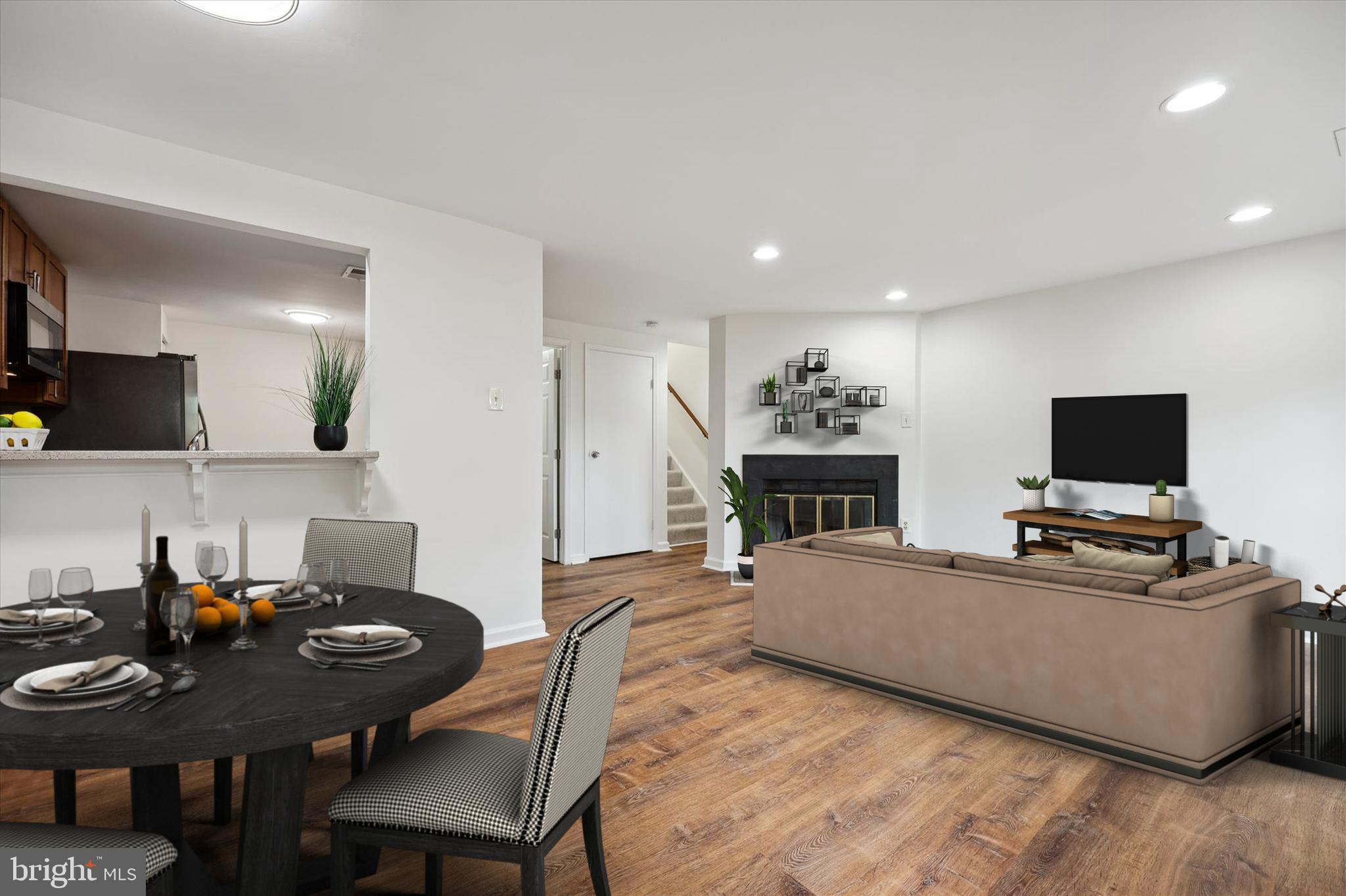 WATERS LANDING - Residential