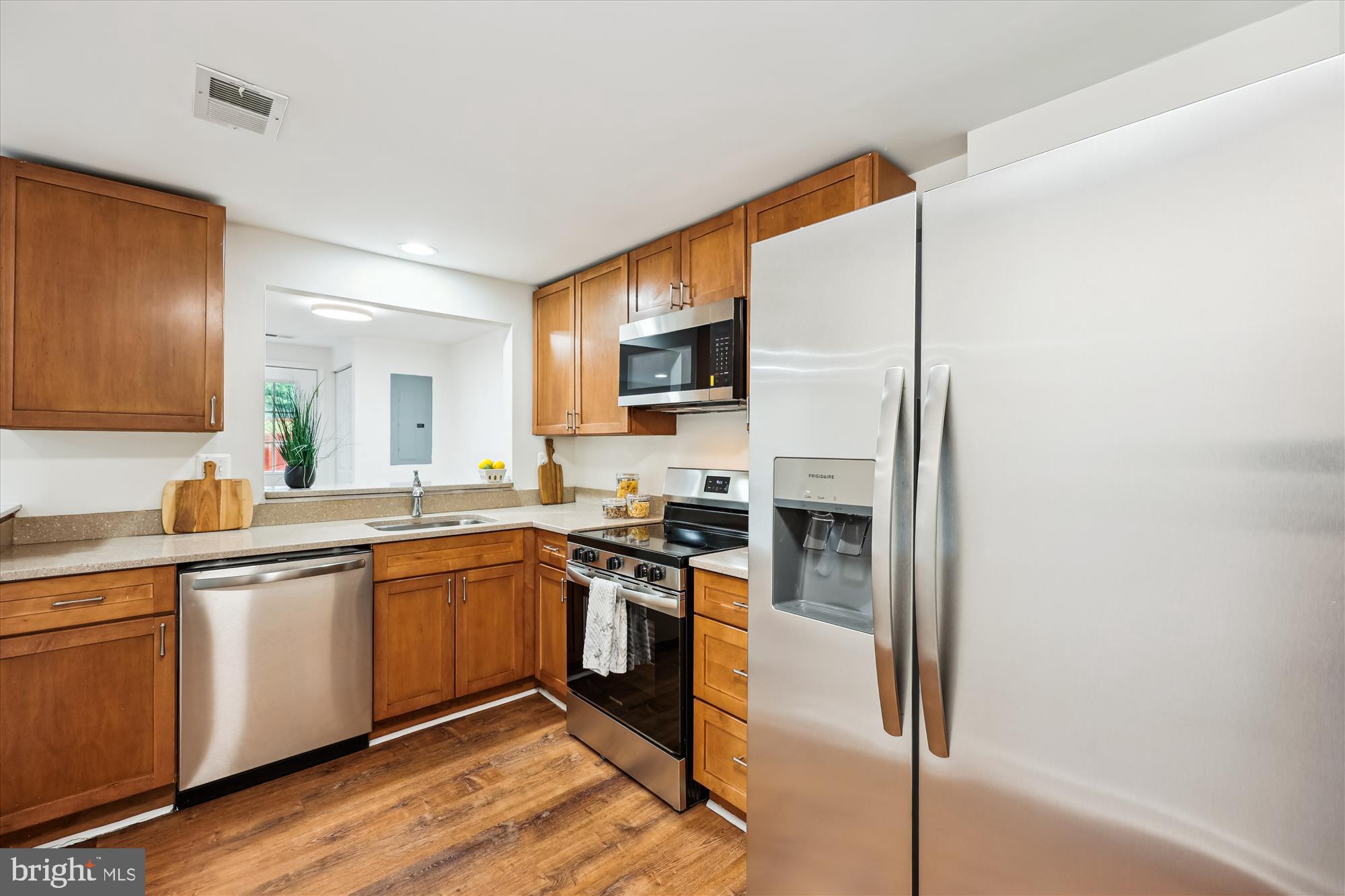 WATERS LANDING - Residential